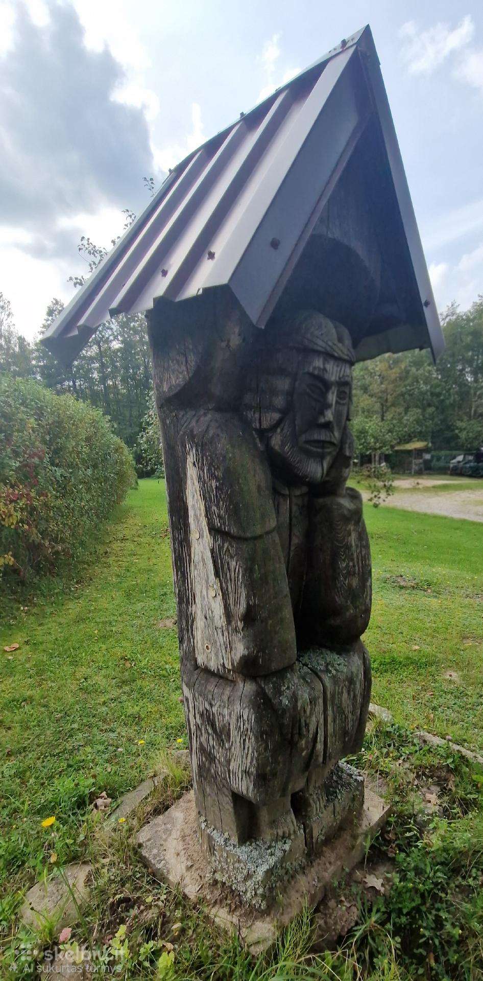 Medinės skulptūra