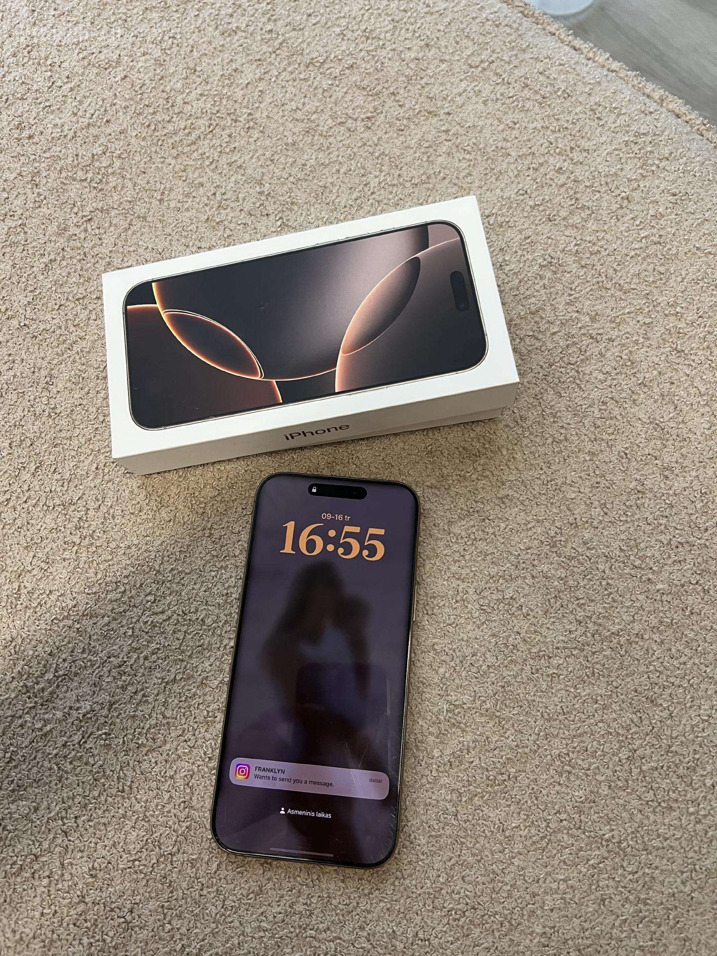 16 iPhone Pro Max