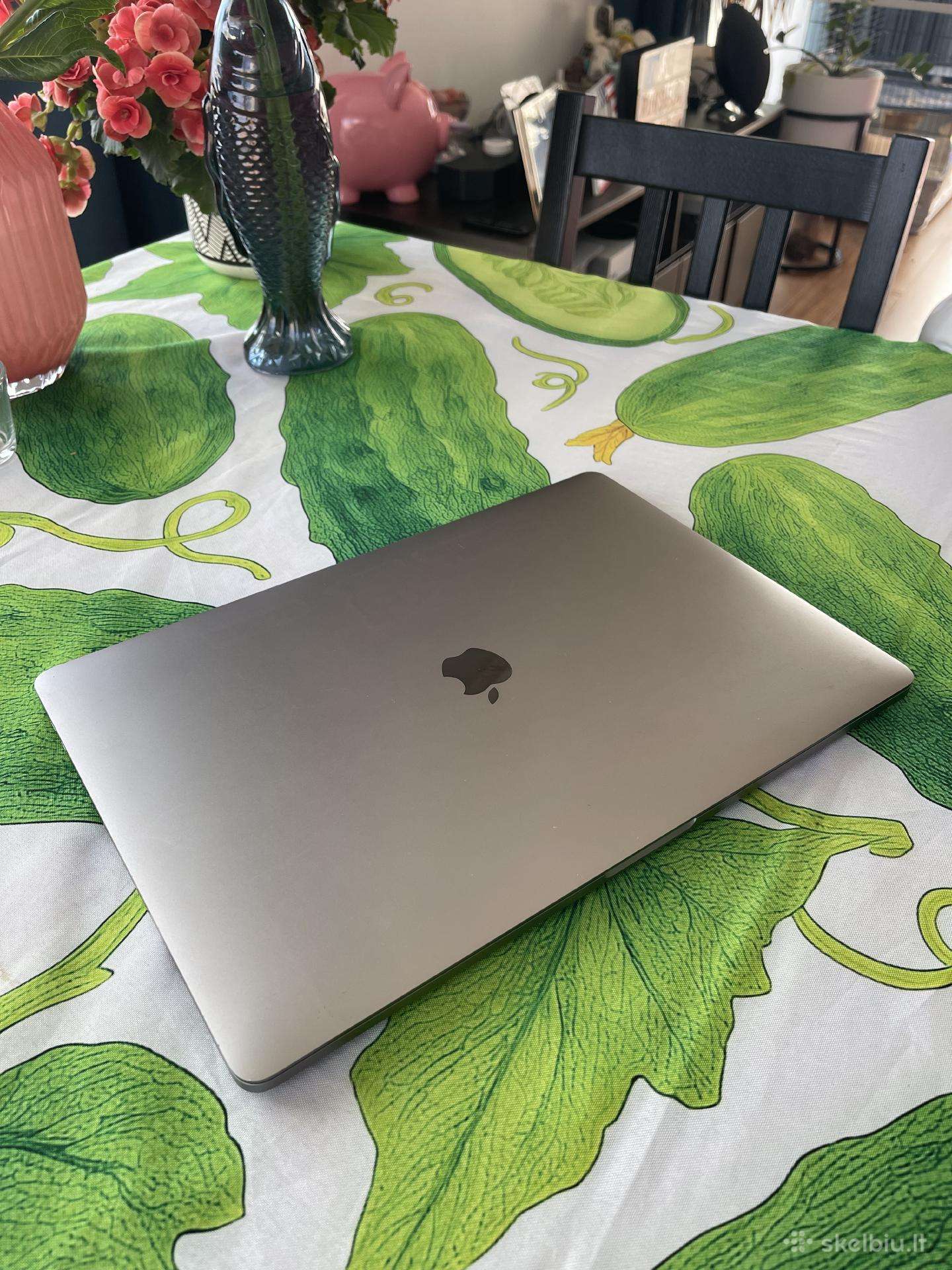 MacBook Pro 15 2016 i7/16/512, nauja baterija