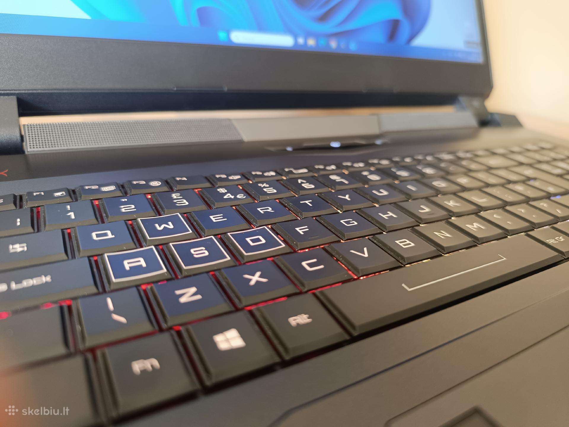 Clevo Gaming i7 / 32 GB / 2 TB / Rtx / 17.3 144hz