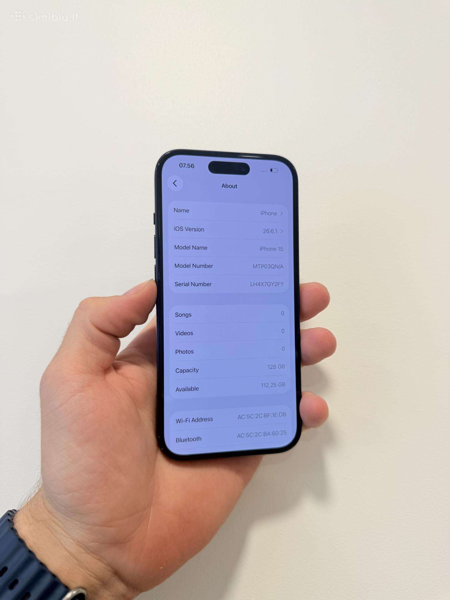 iPhone 15 128