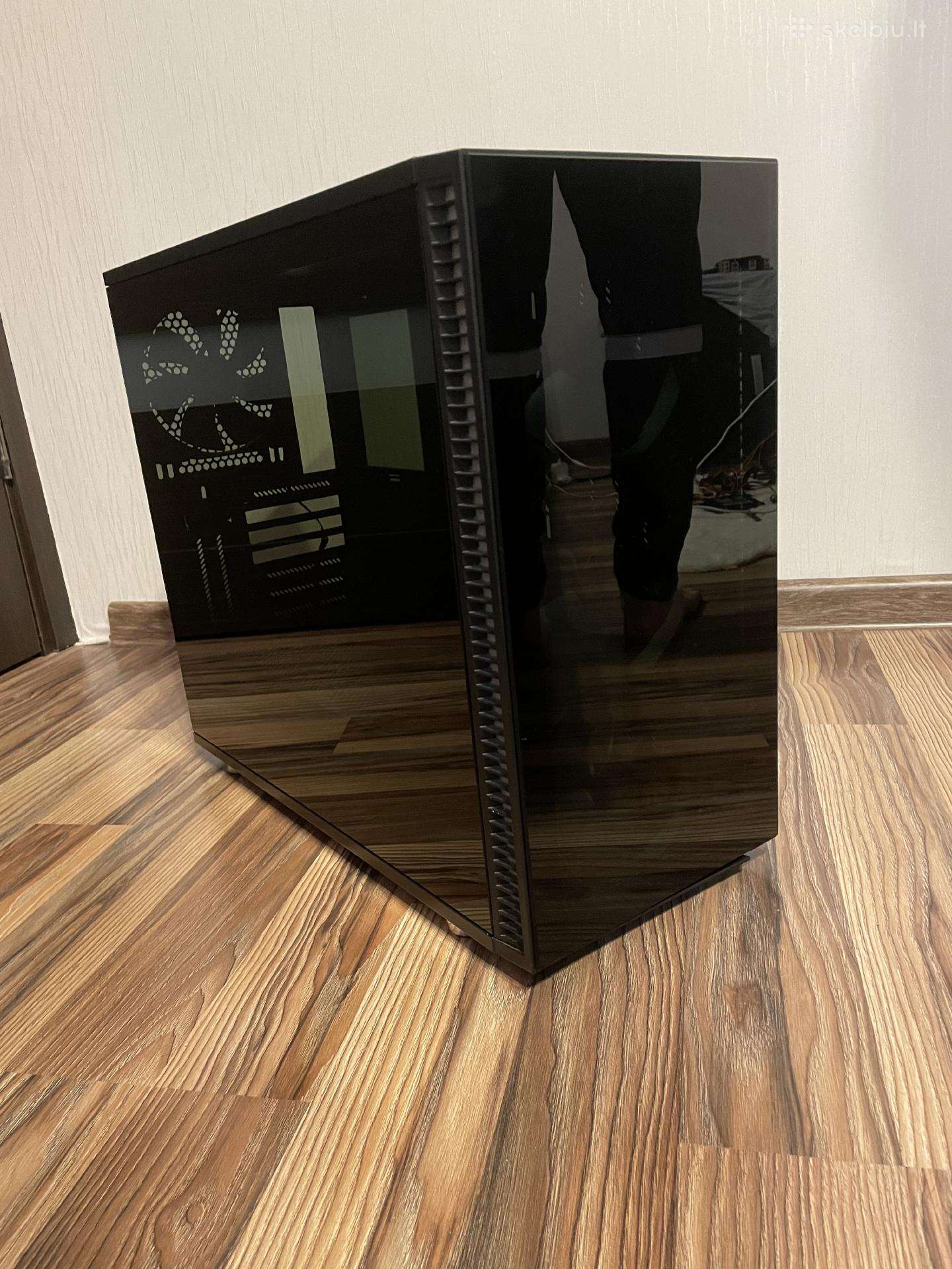 Fractal Design Meshify C Tempered Glass Gaming