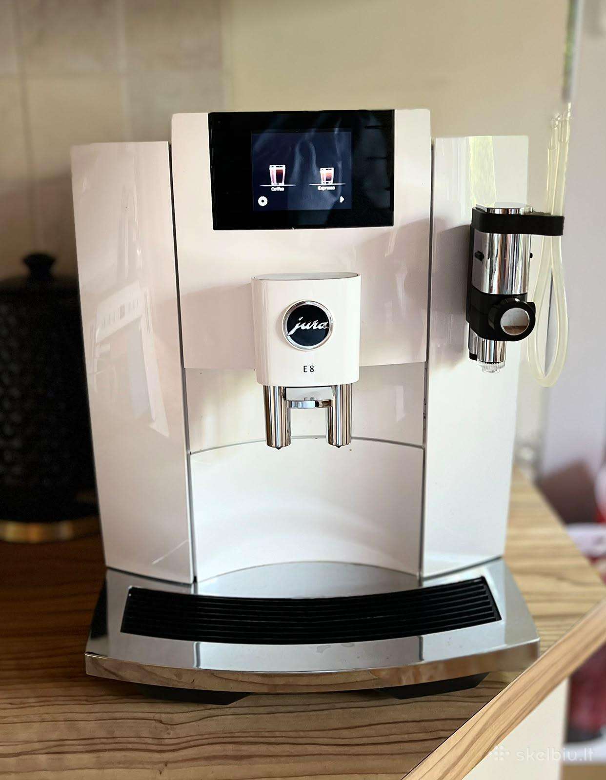 Jura E8 Eb Piano White