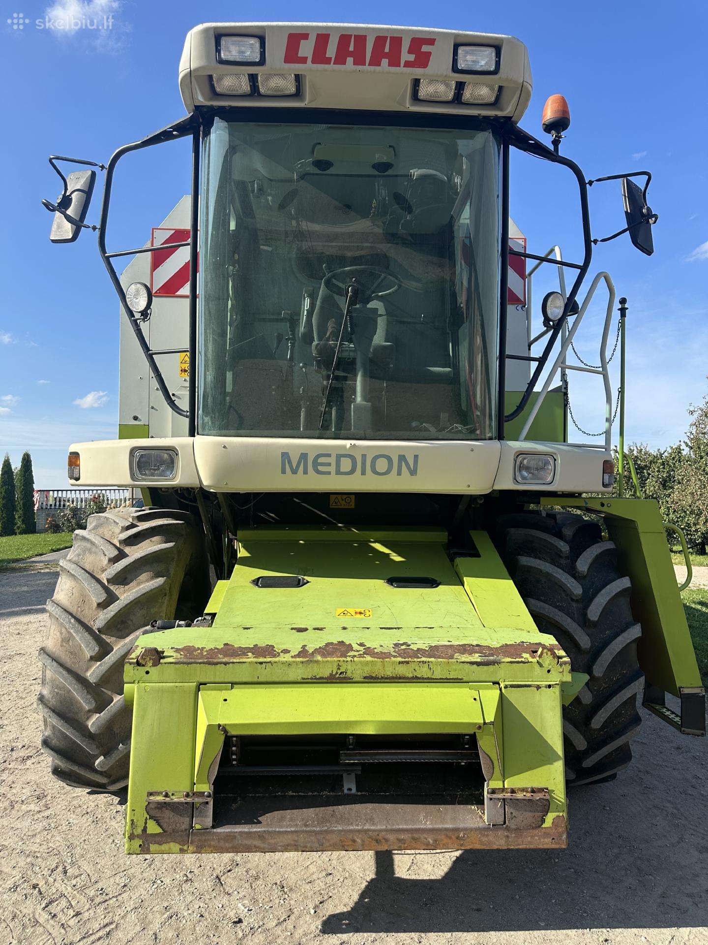Claas 310, kombainai