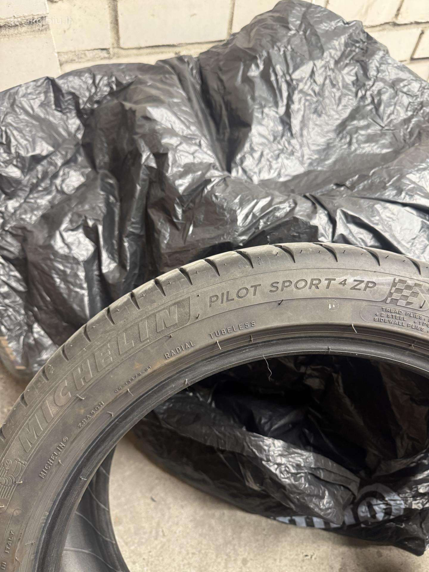Michelin pilot sport 4zp 225/45/18
