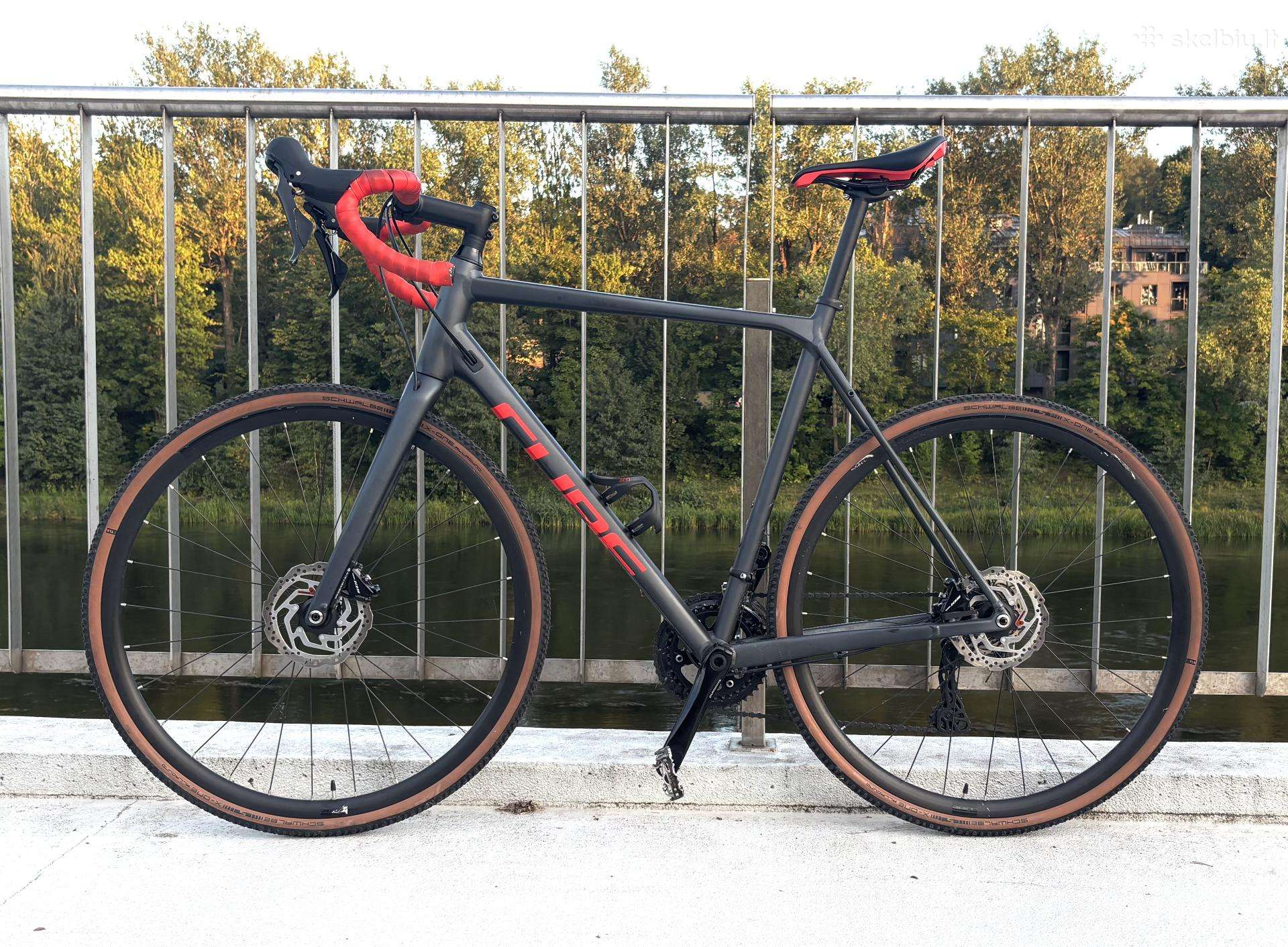 Cube Cross Race Pro 58 dydis
