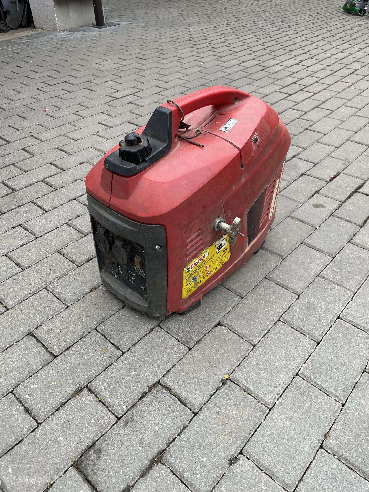 Hecht Gg2000i generatorius