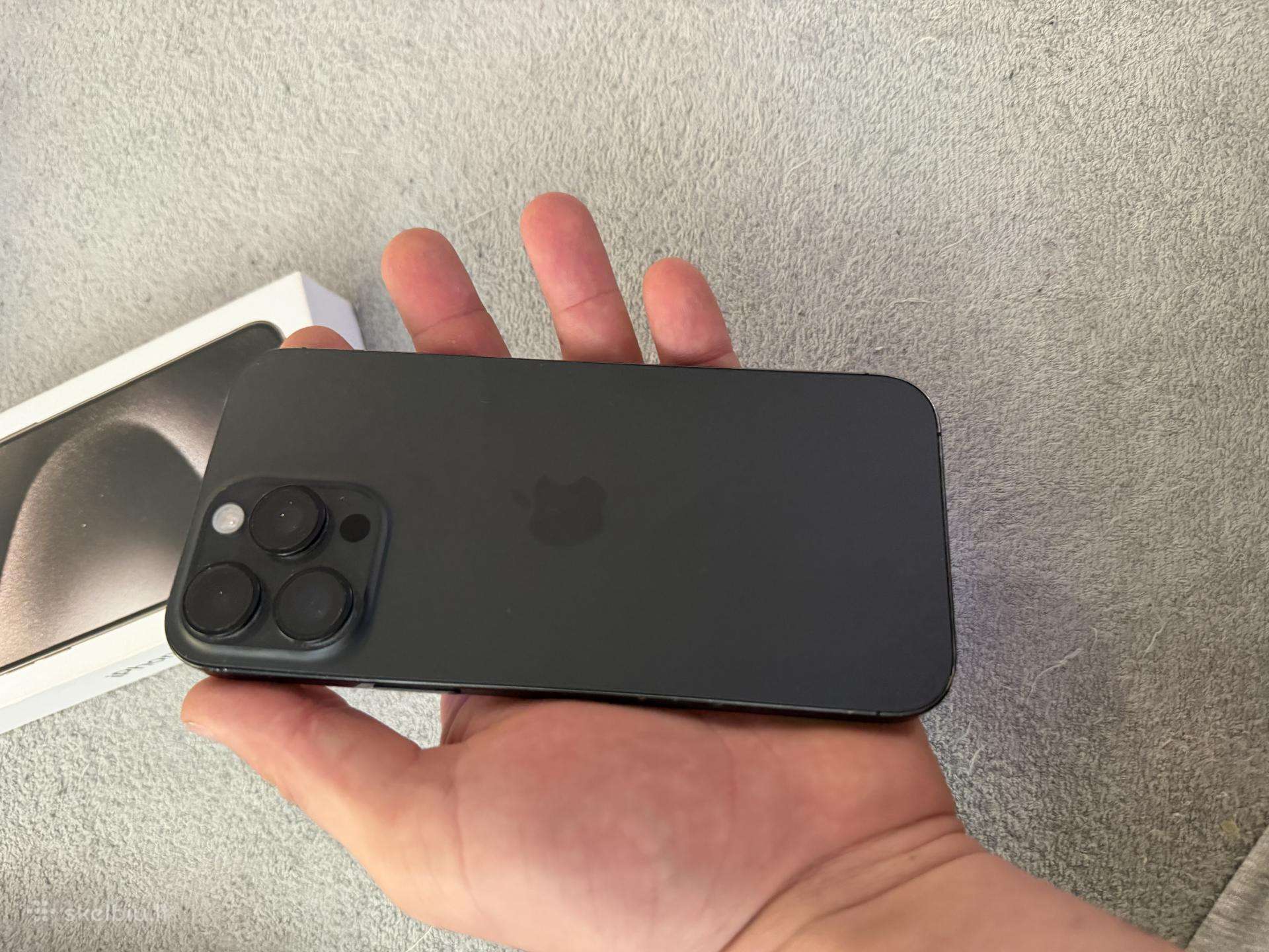 iPhone 16 pro max