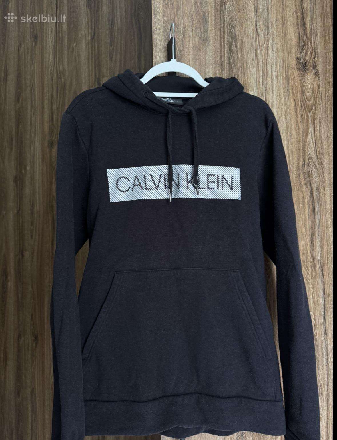 Calvin Klein juodas džemperis