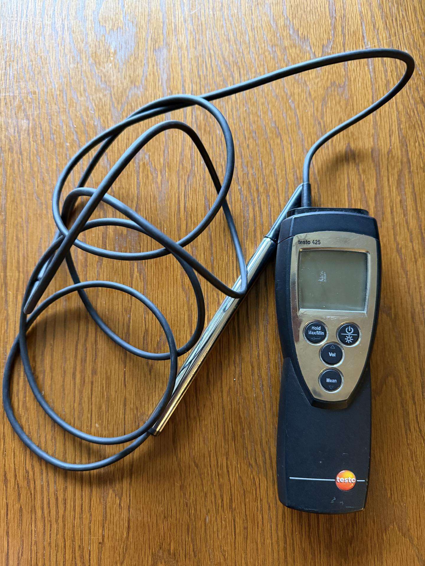 Testo 425 matavimo prietaisas