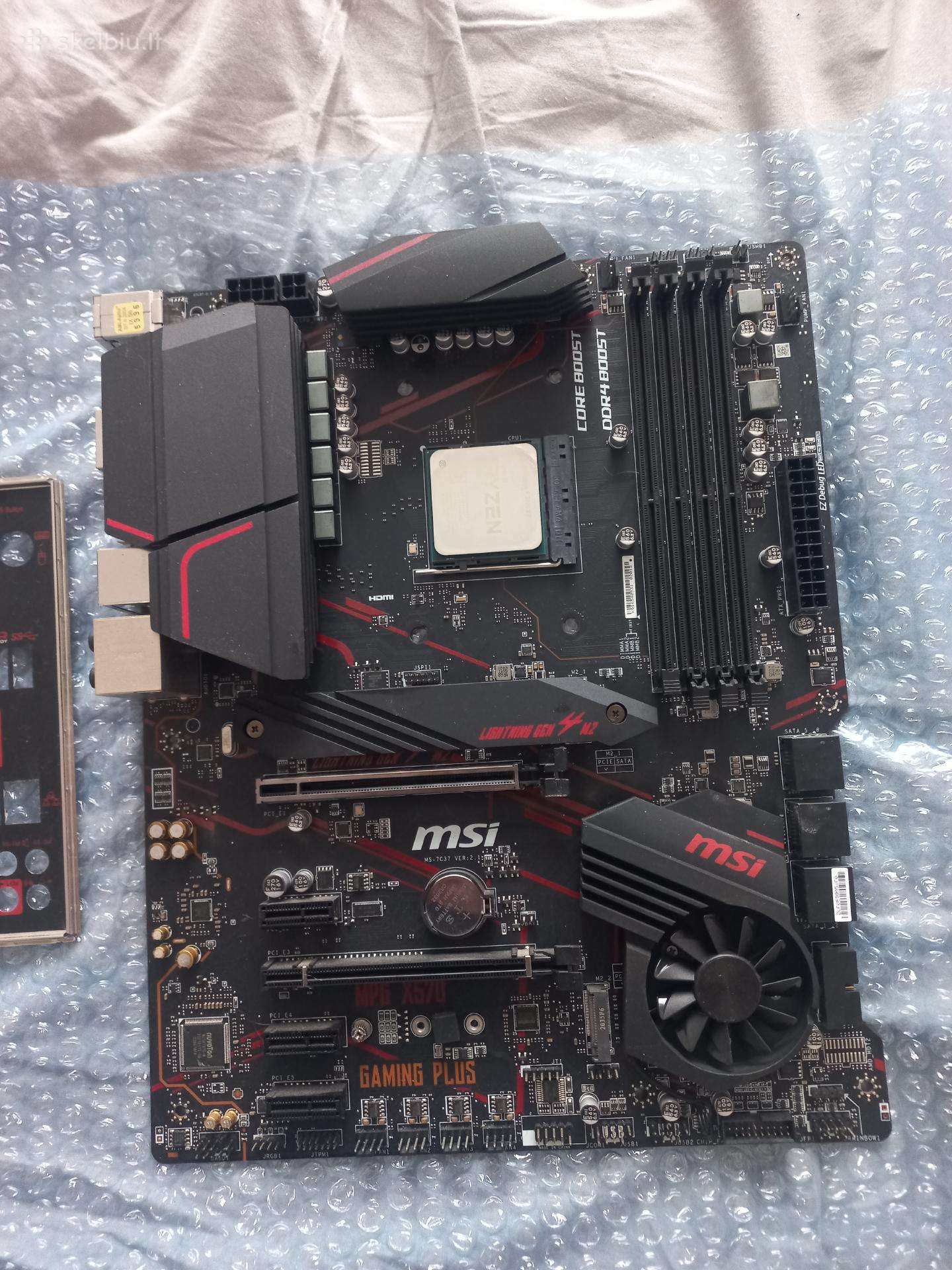 Msi mpg x570 gaiming plus + ryzen 9 3900xt