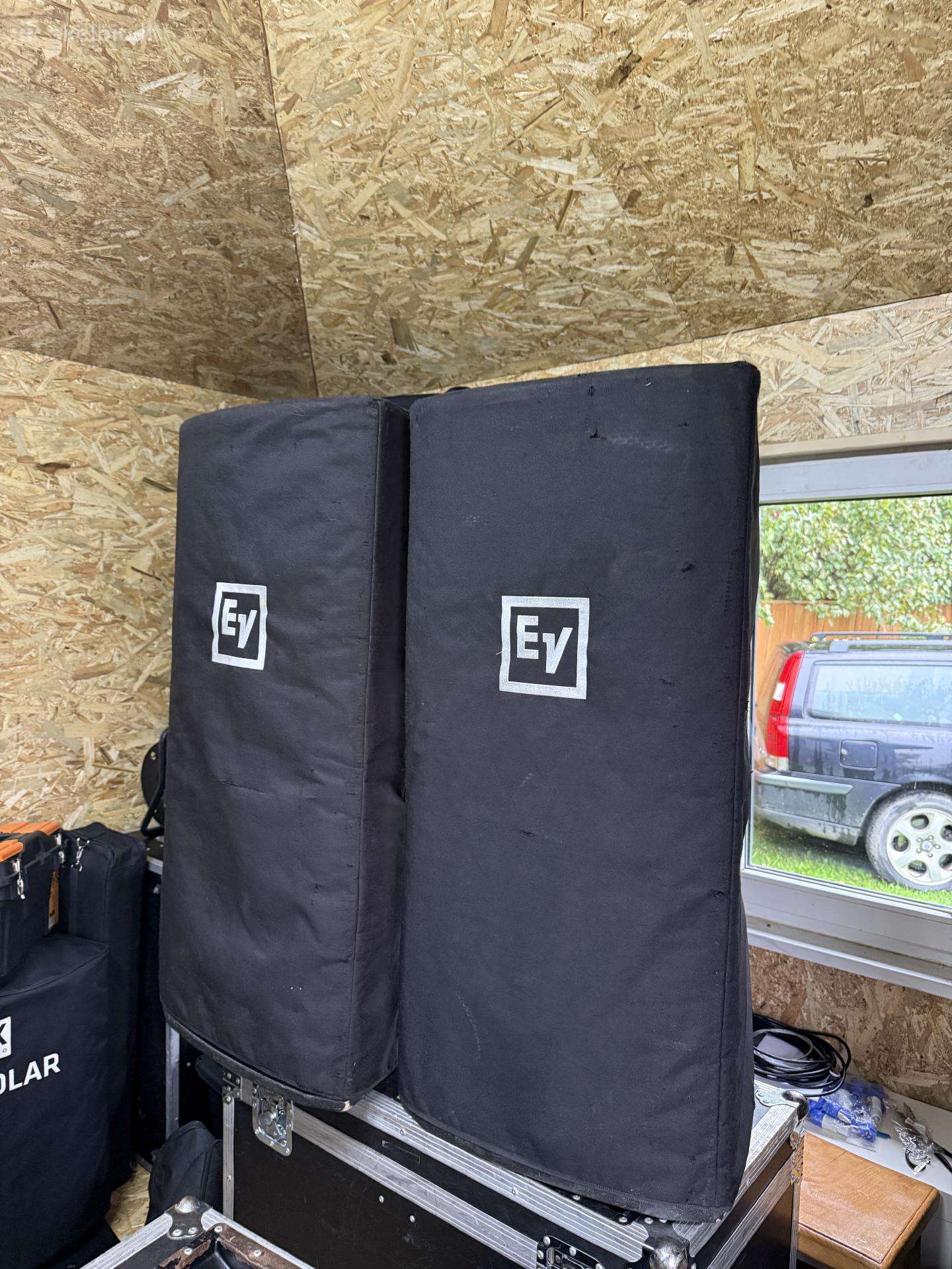 Electro-voice Etx-35p aktyvios kolonėlės