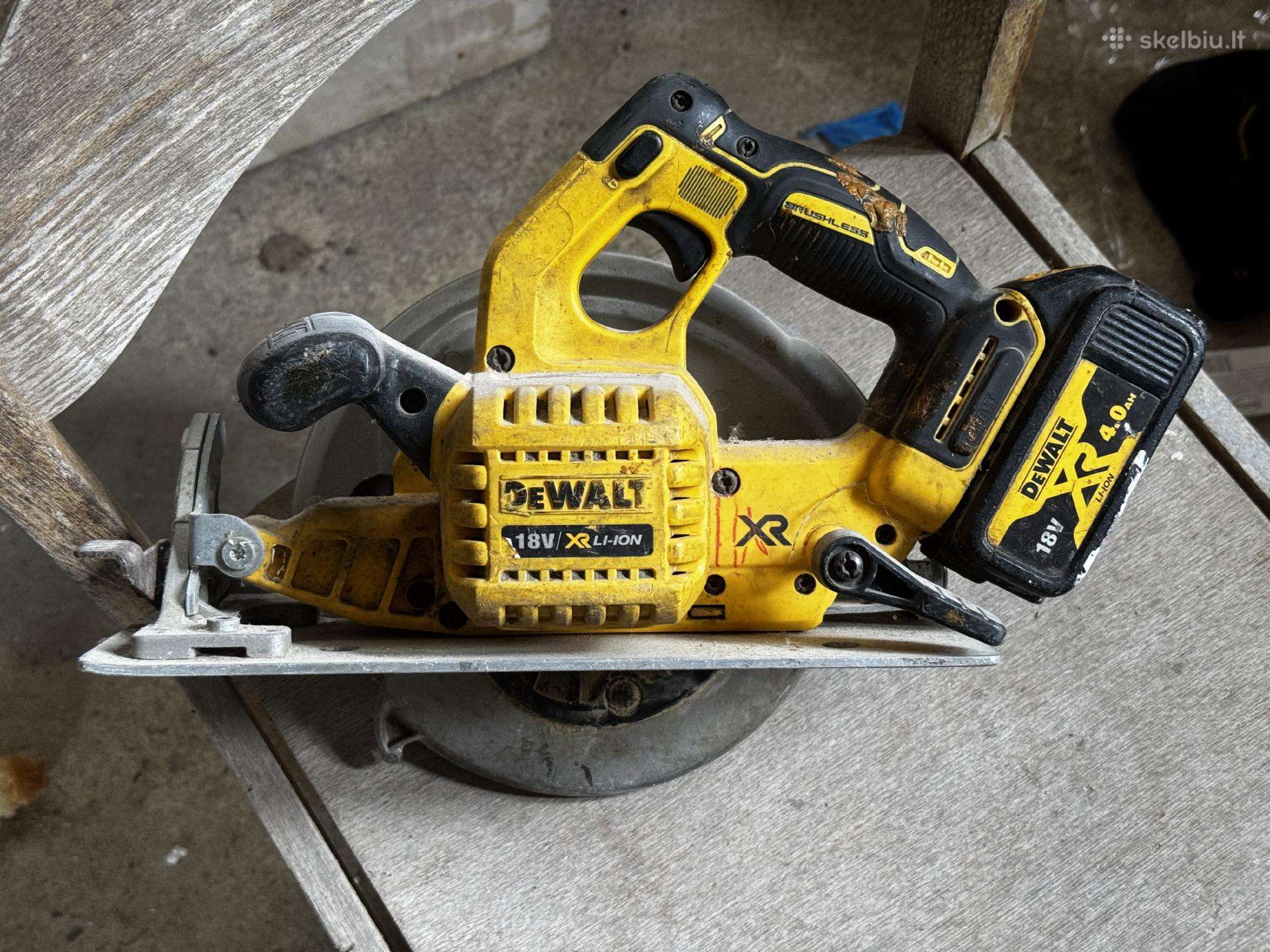Dewalt Dcs570