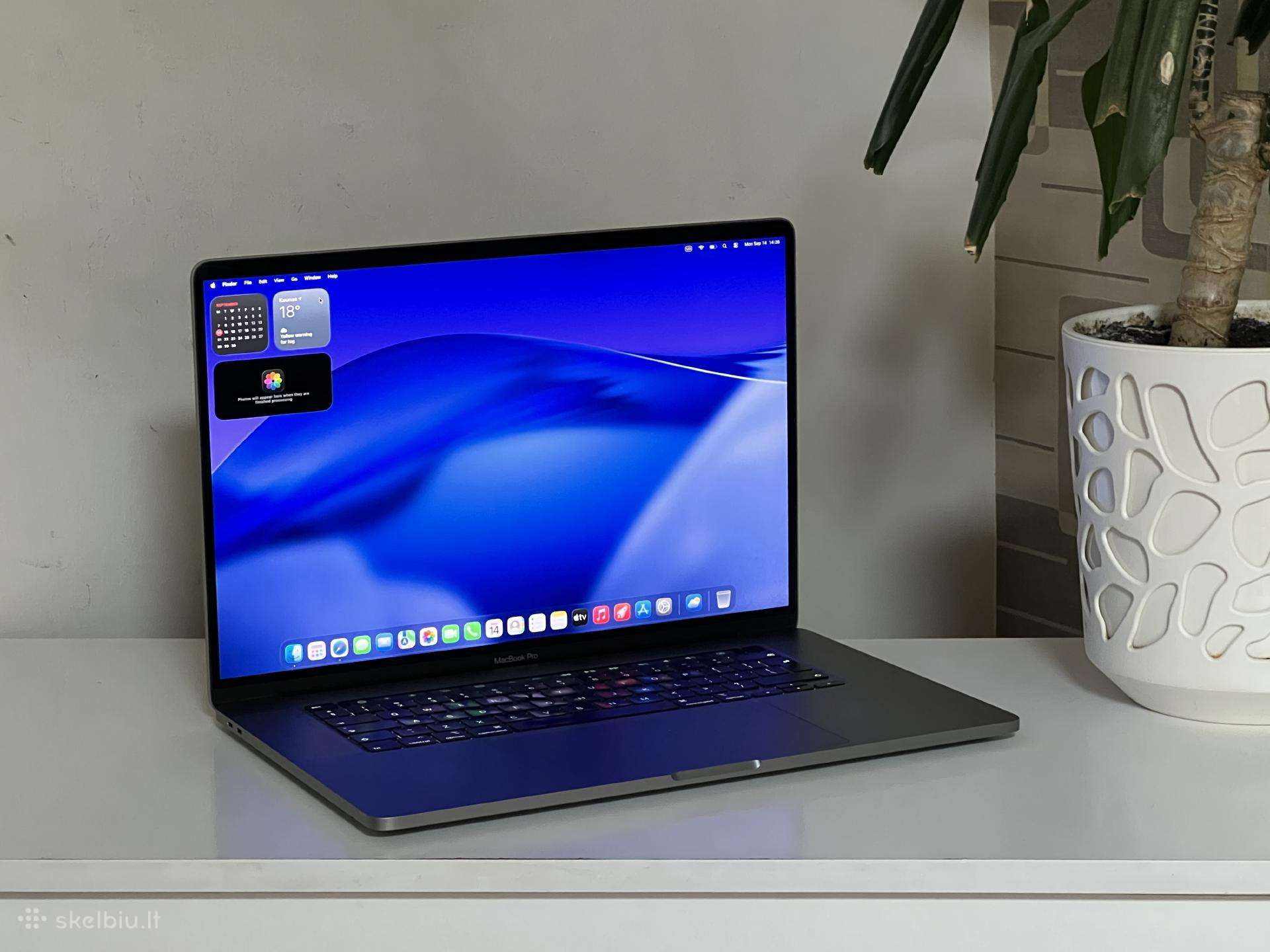 Parduodamas MacBook Pro 16 su Pro 5300m, 16g/512gb