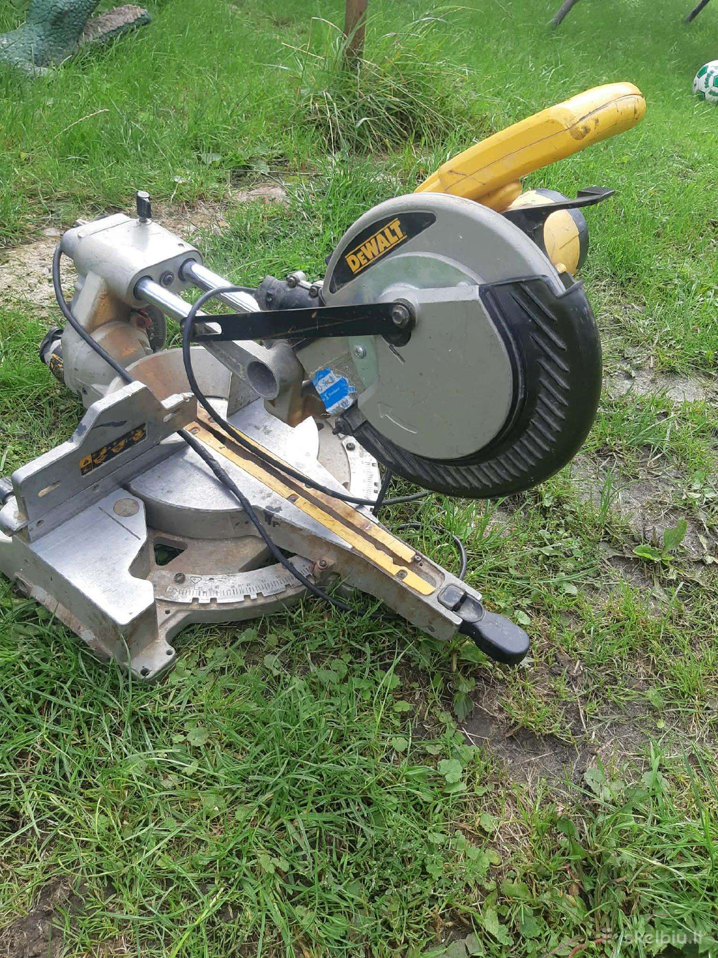 Dewalt Dw712n-qs skersinio pjovimo staklės
