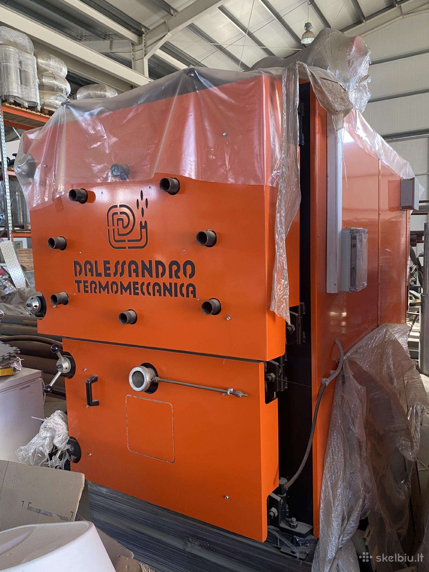 Granuliniai karšto vandens katilai 130/230/500kw