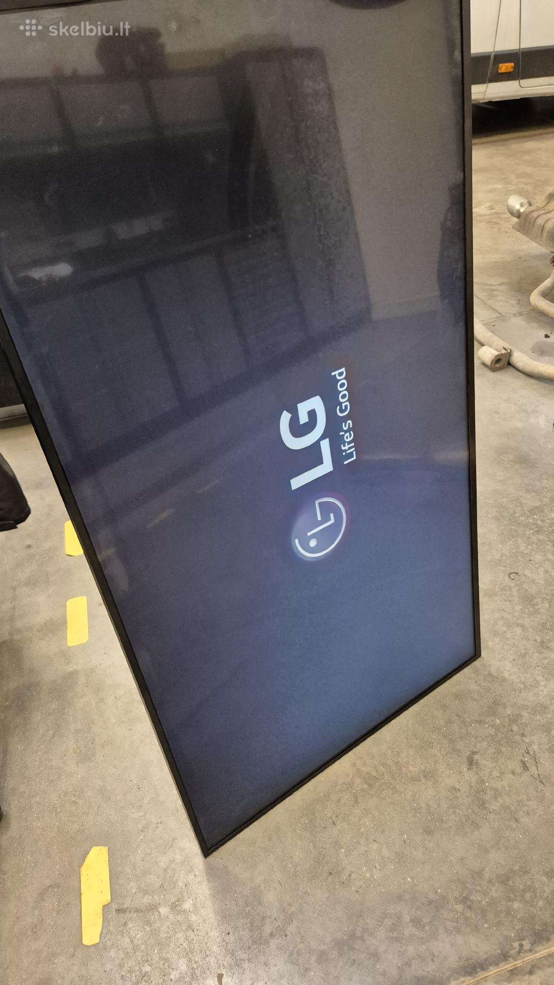 LG televizorius su defektu