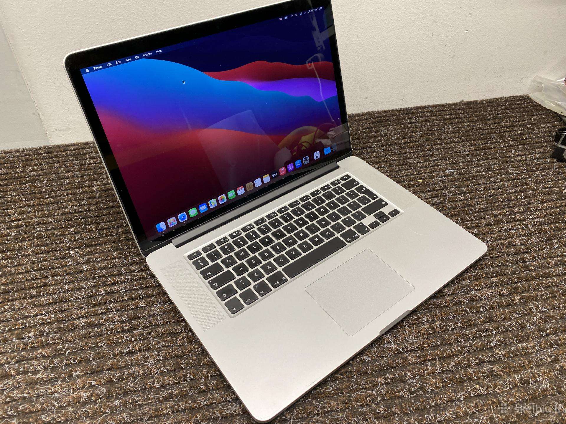 MacBook Pro 15 Retina i7 / 16gb / 256gb
