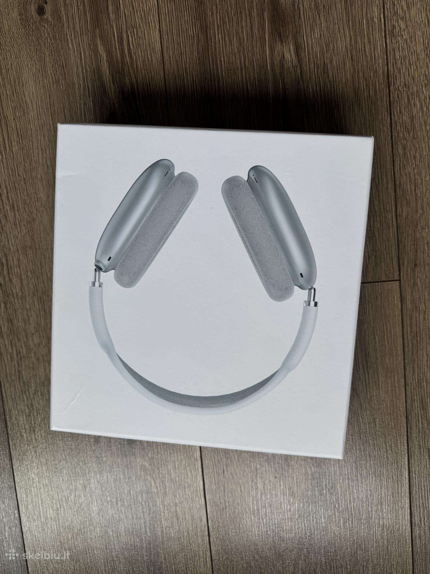 Airpods max
