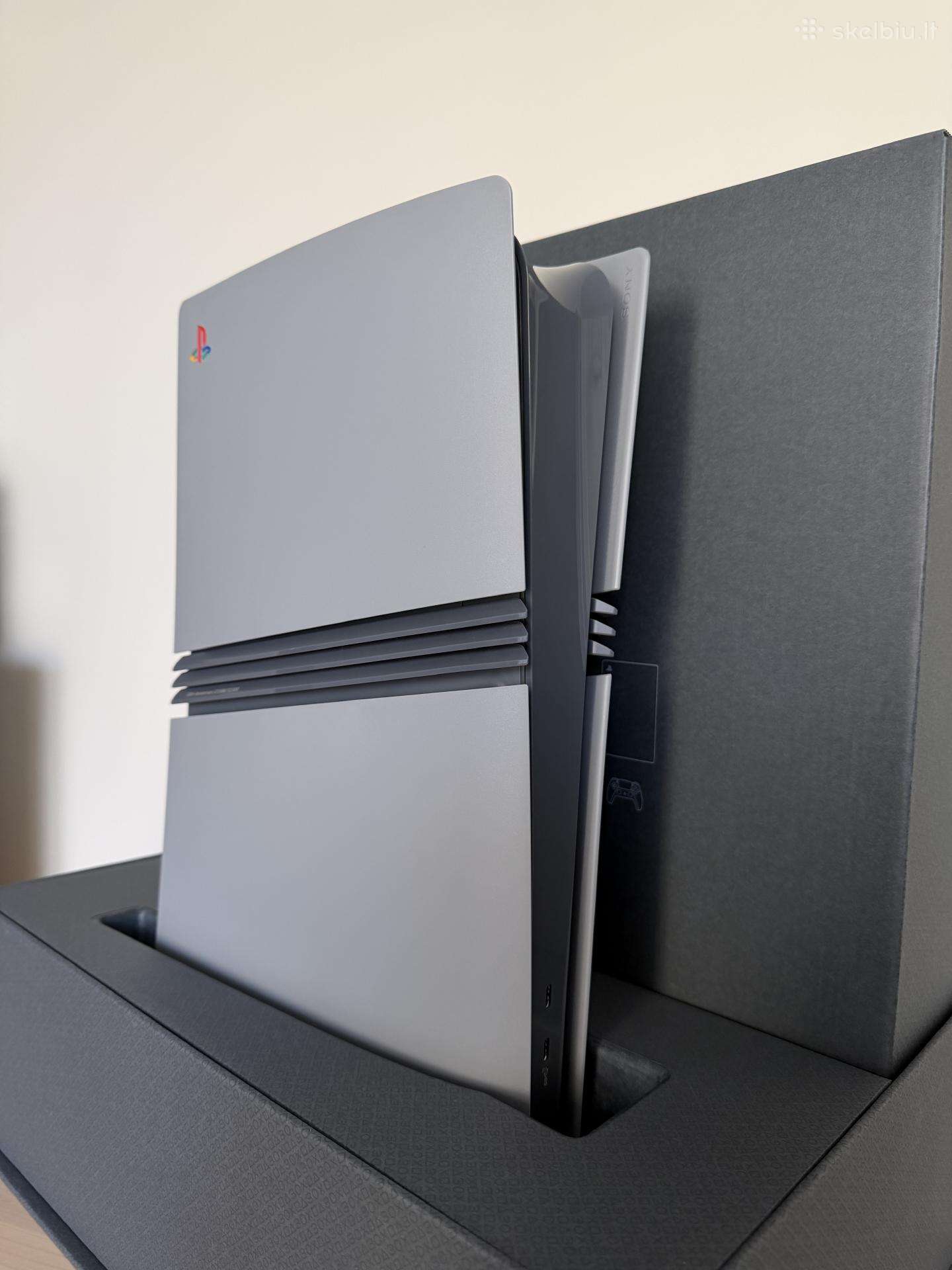 Sony Playstation 5 Pro 30th Anniversary konsolė