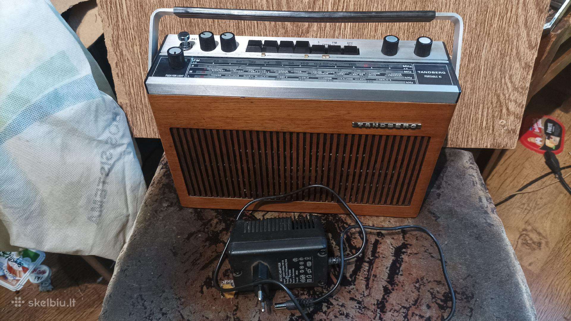 Tandberg Portable-41radija