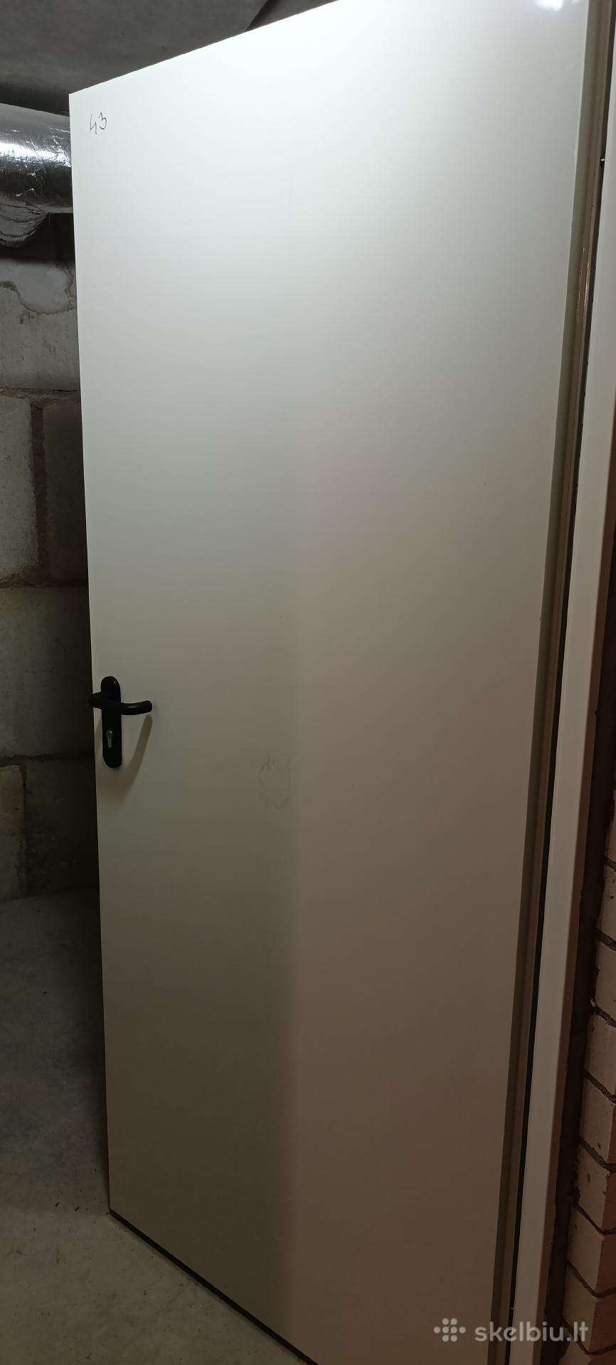 Naujos durys (varčia) +raktai