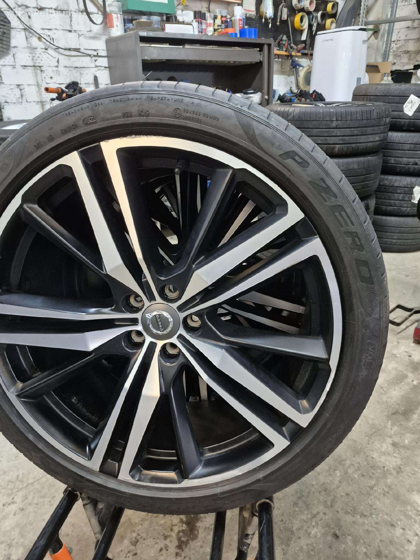 Volvo, light alloy, R21