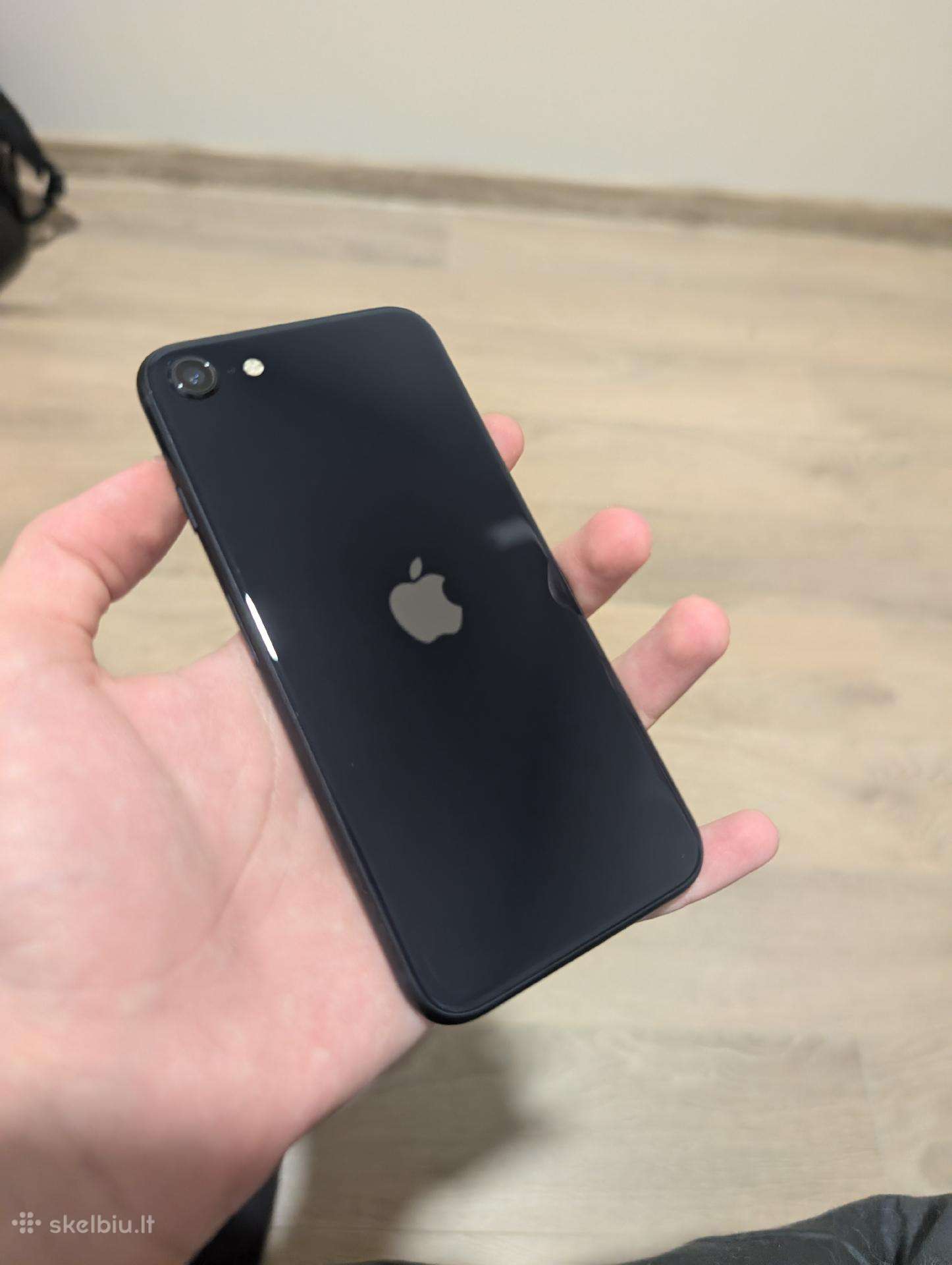 iPhone se2022 užrakintas