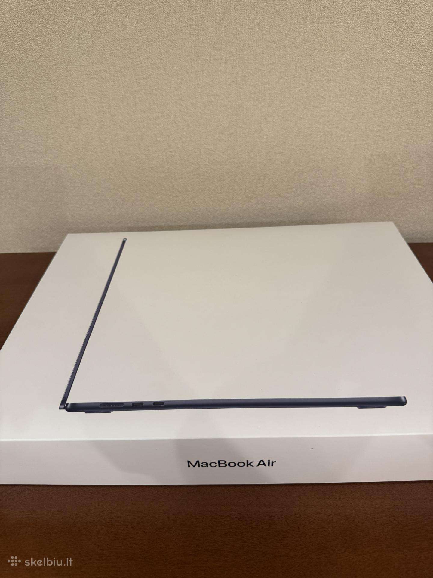 MacBook air M5,1tb,16gb RAM