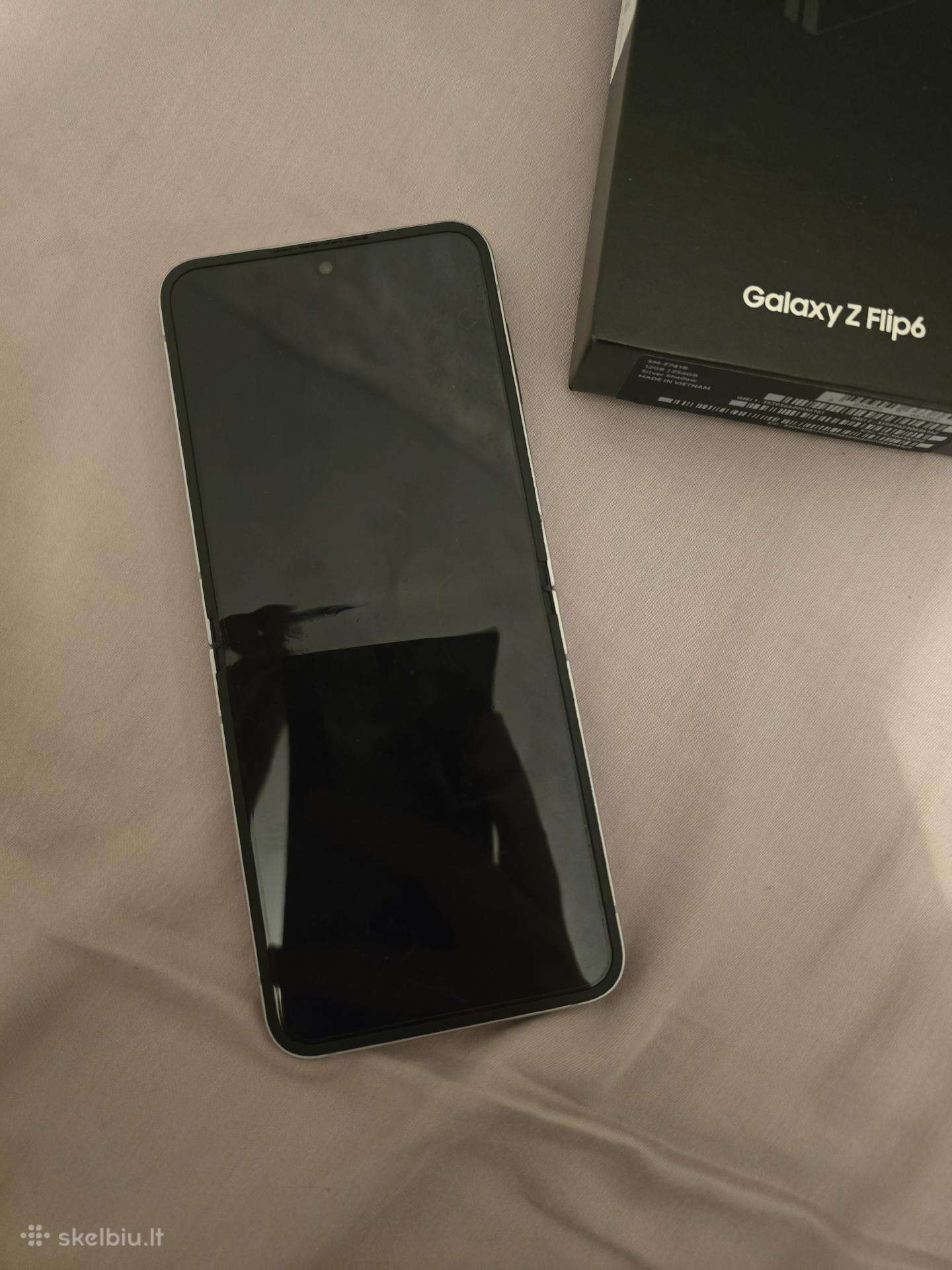 Parduodu Samsung Flip 6 12/256gb