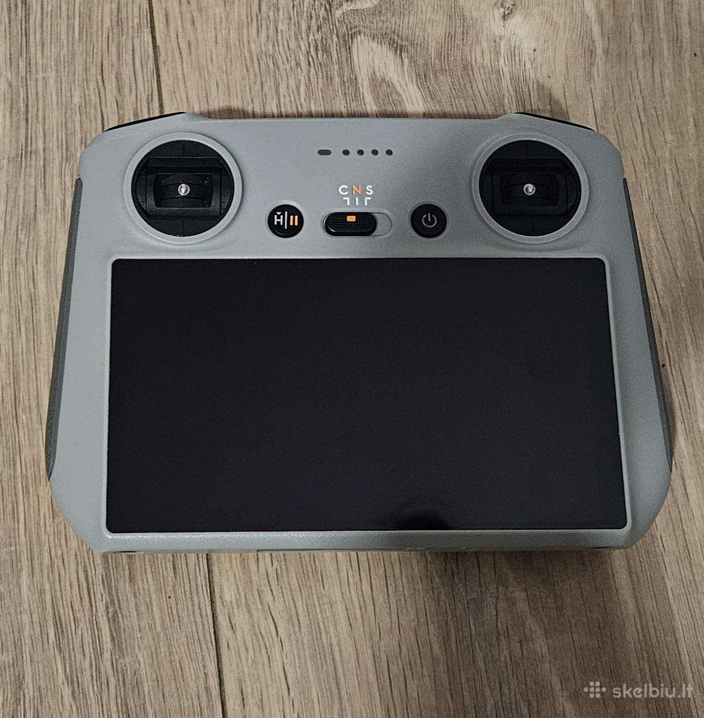 Drono Dji Mini3 valdymo pultas