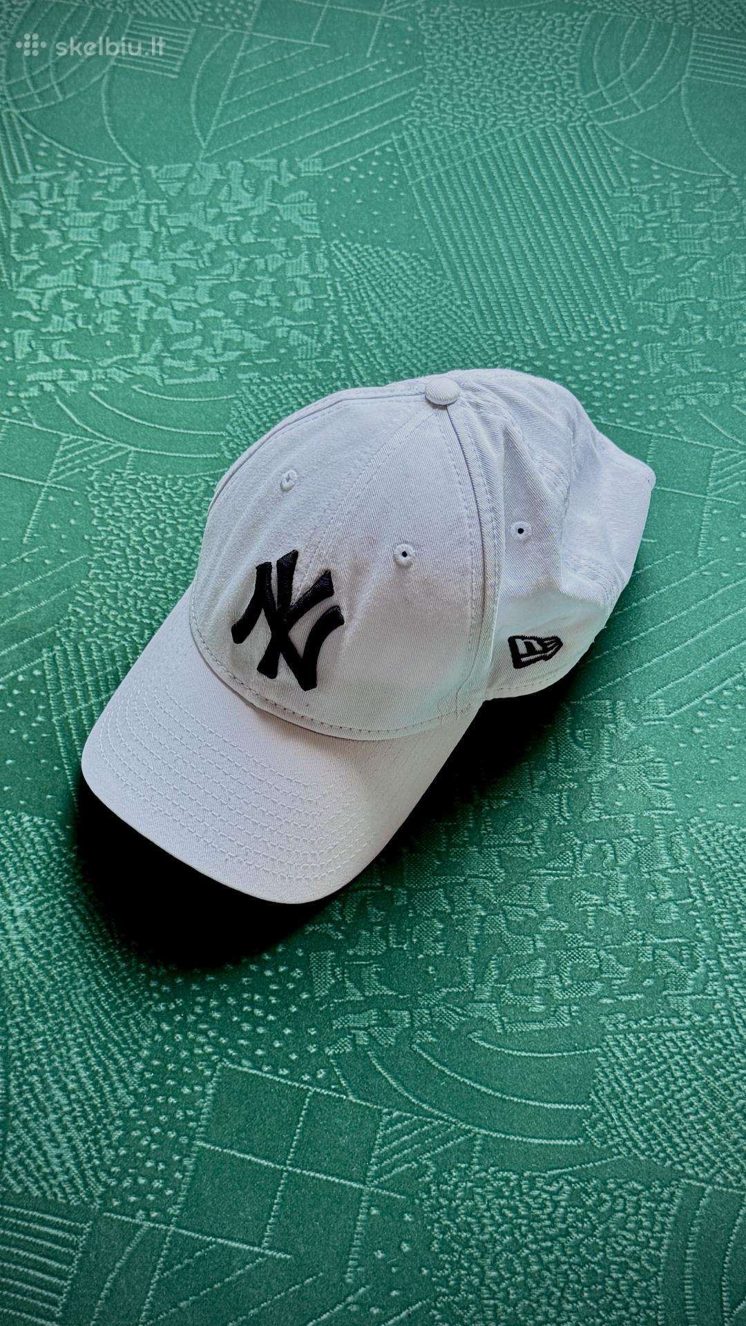 New Era kepurė