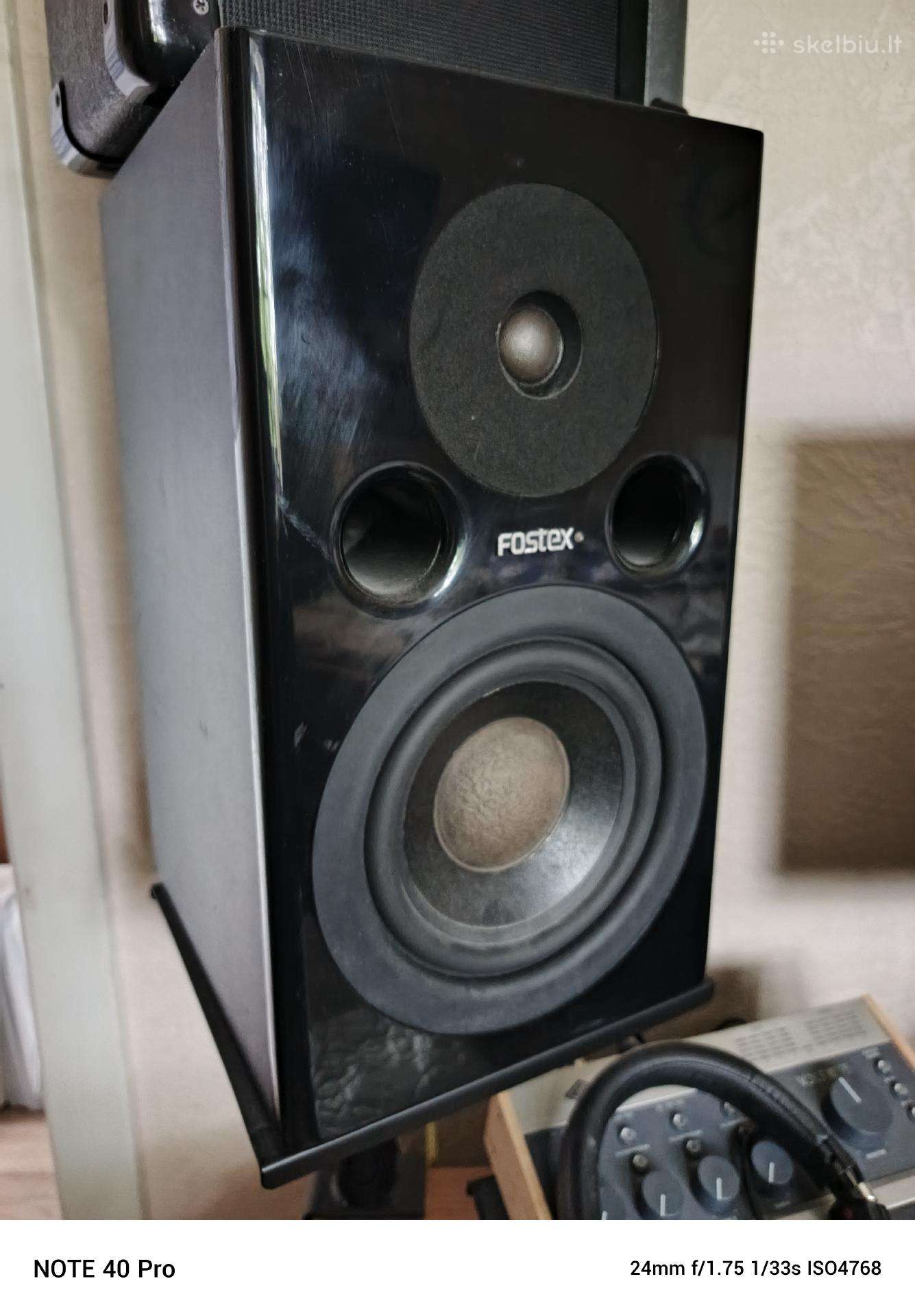 Aktivios studiines monitoriai Fostex