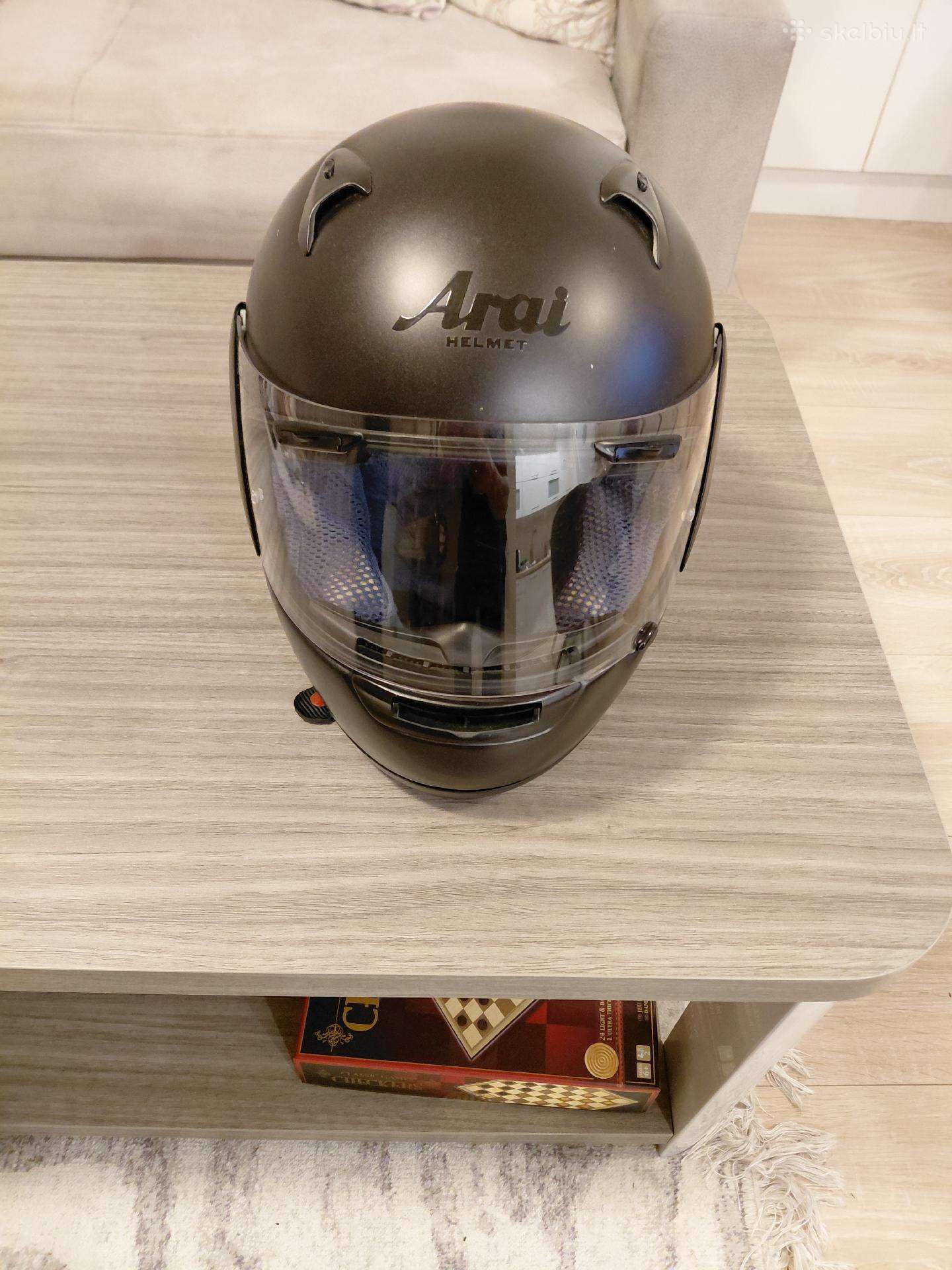 Arai salmas