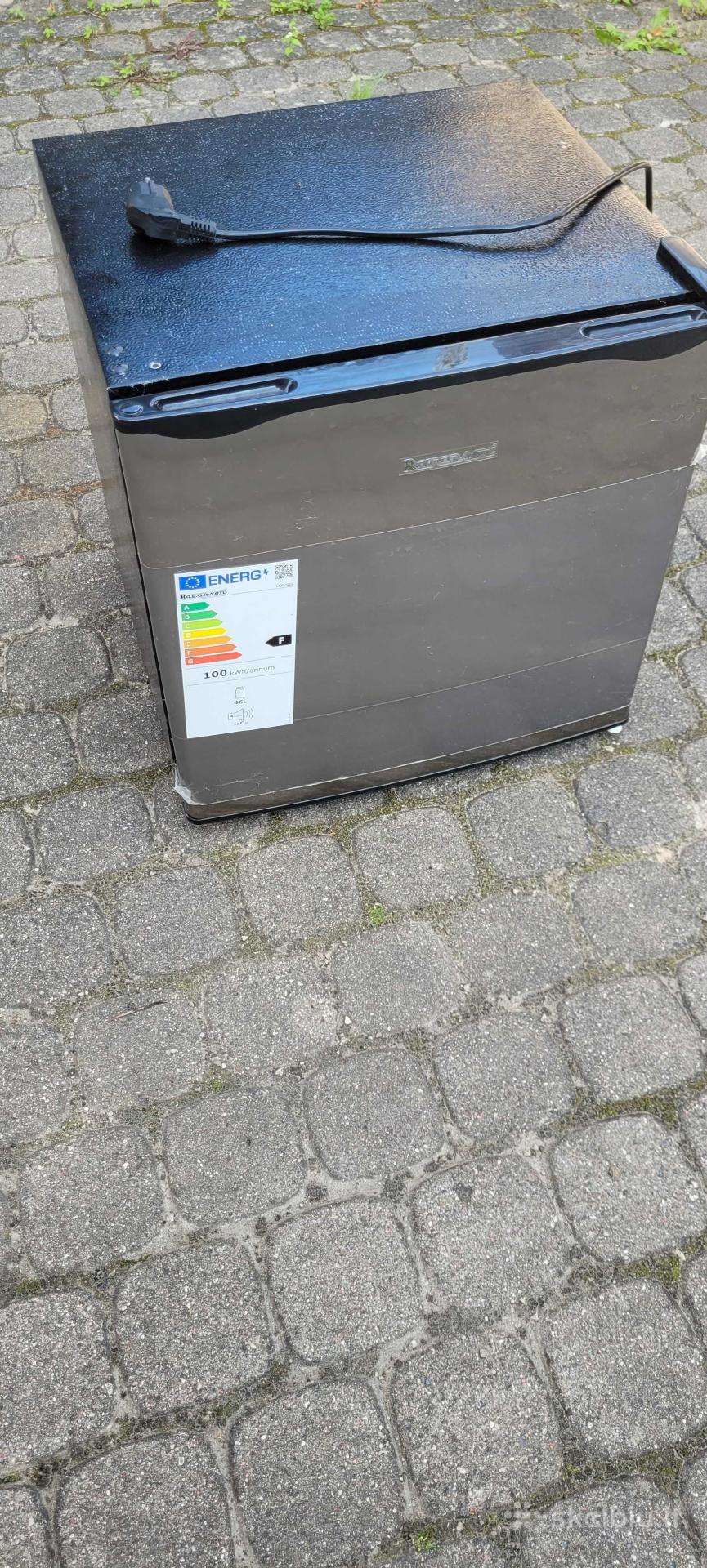 Mažas šaldytuvas