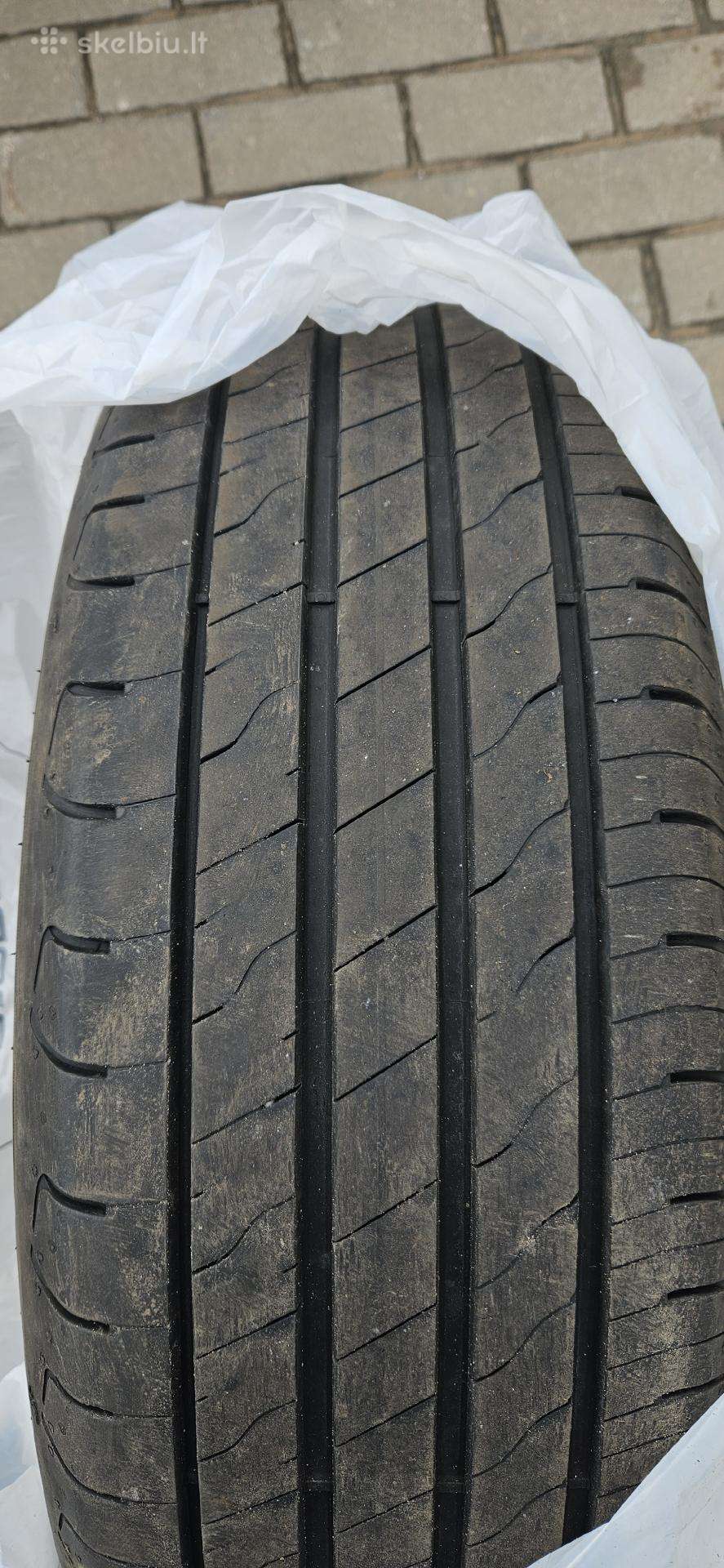 Goodyear, летние 215/55 R18