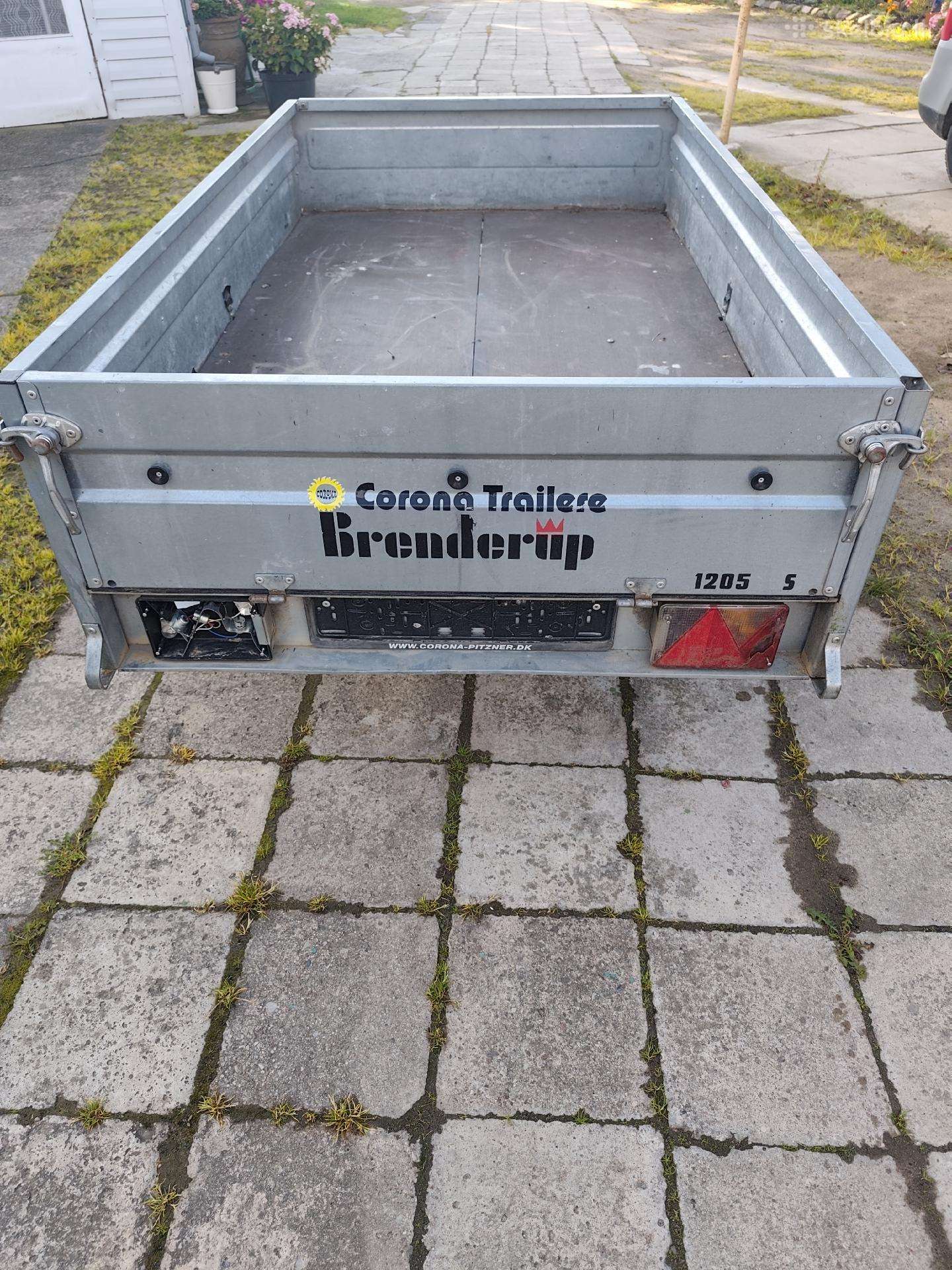 Lengvo automobilio priekaba