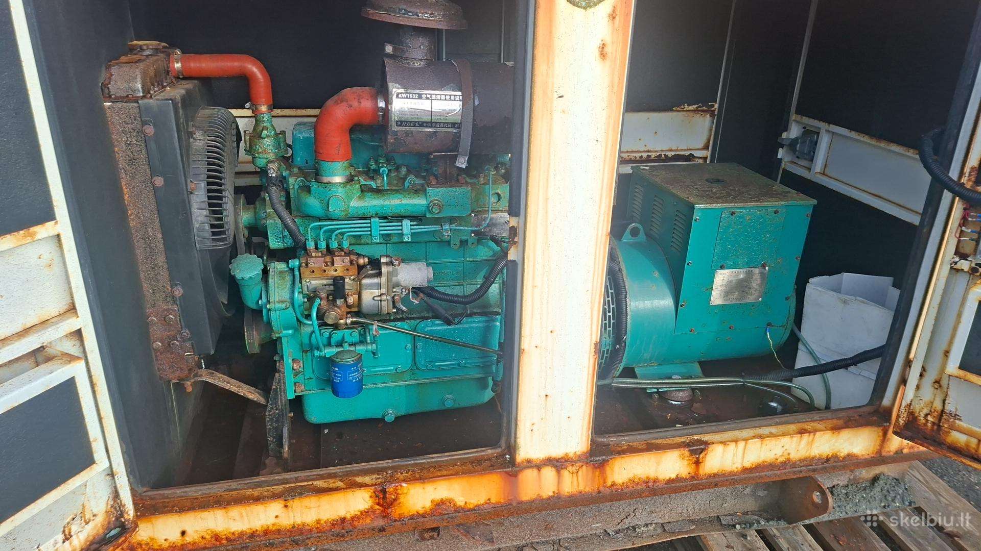 Parduodami du 40kw generatoriai