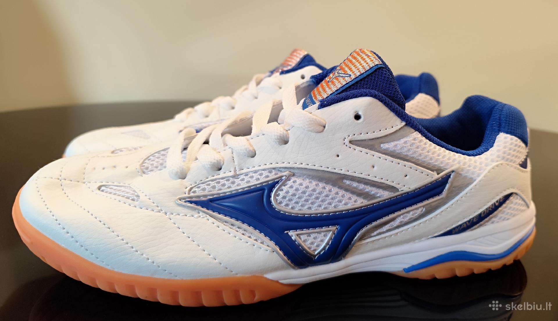Mizuno Wave Drive 8 - stalo teniso bateliai