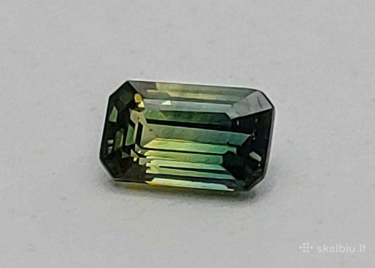Natūralus 0,40 ct Bicolor Safyras Žaliai Geltonas