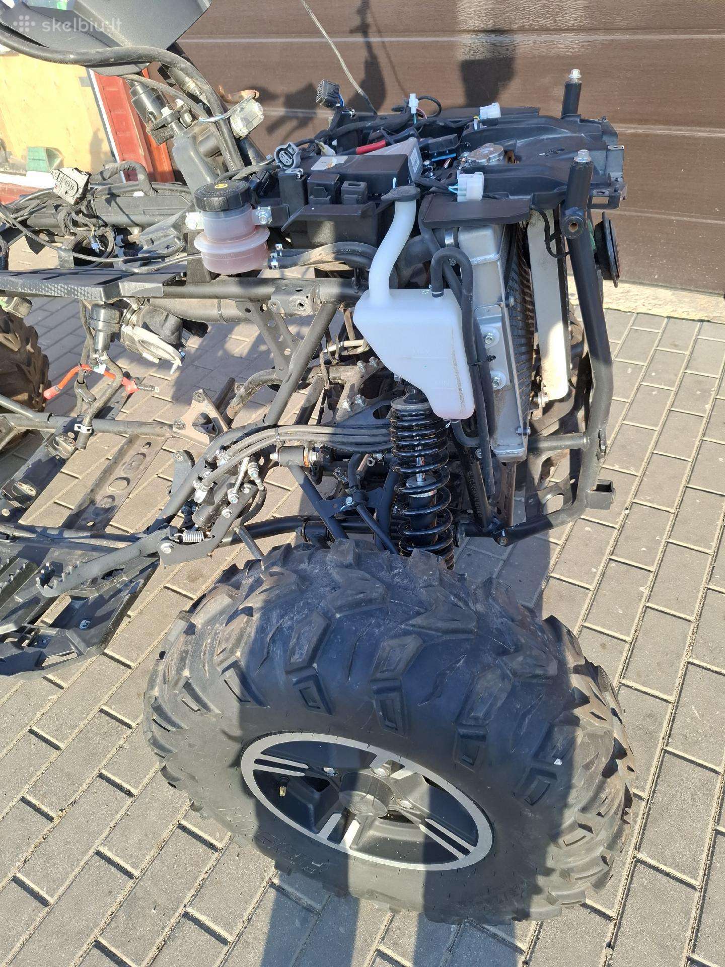 Loncin -kita-, keturračiai
