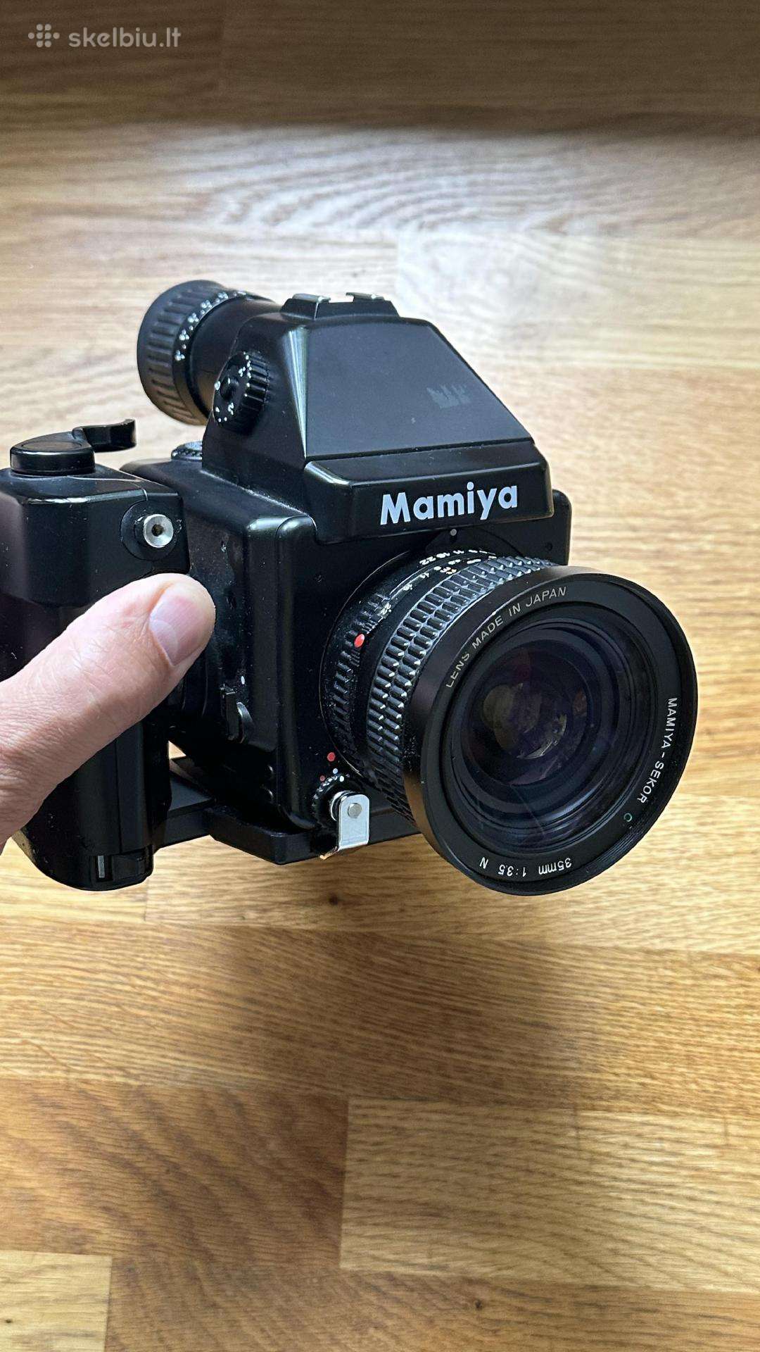 Mamiya 645 E