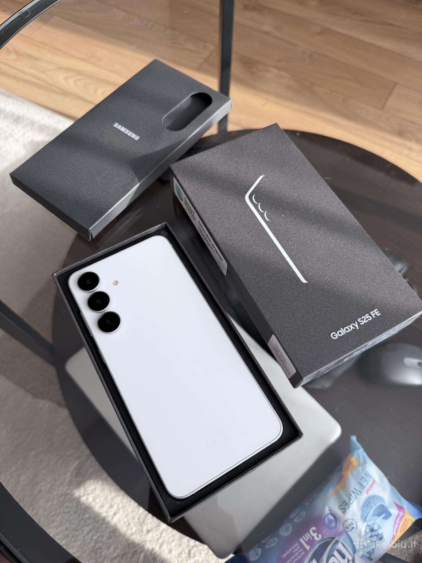 Samsung S25 Fe blokuotas