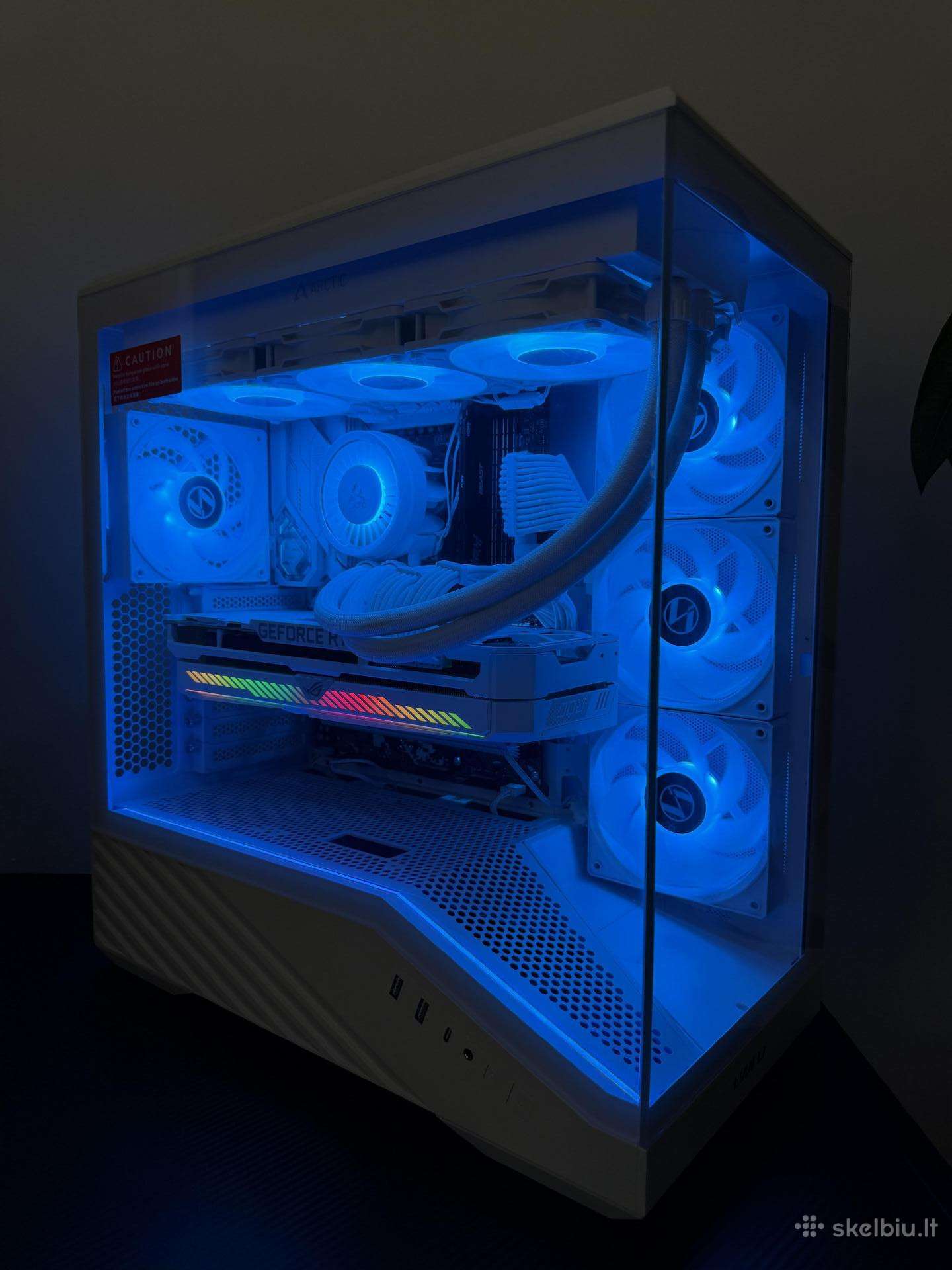 Ryzen 5 7600, rtx 3070, 16gb 6000mhz