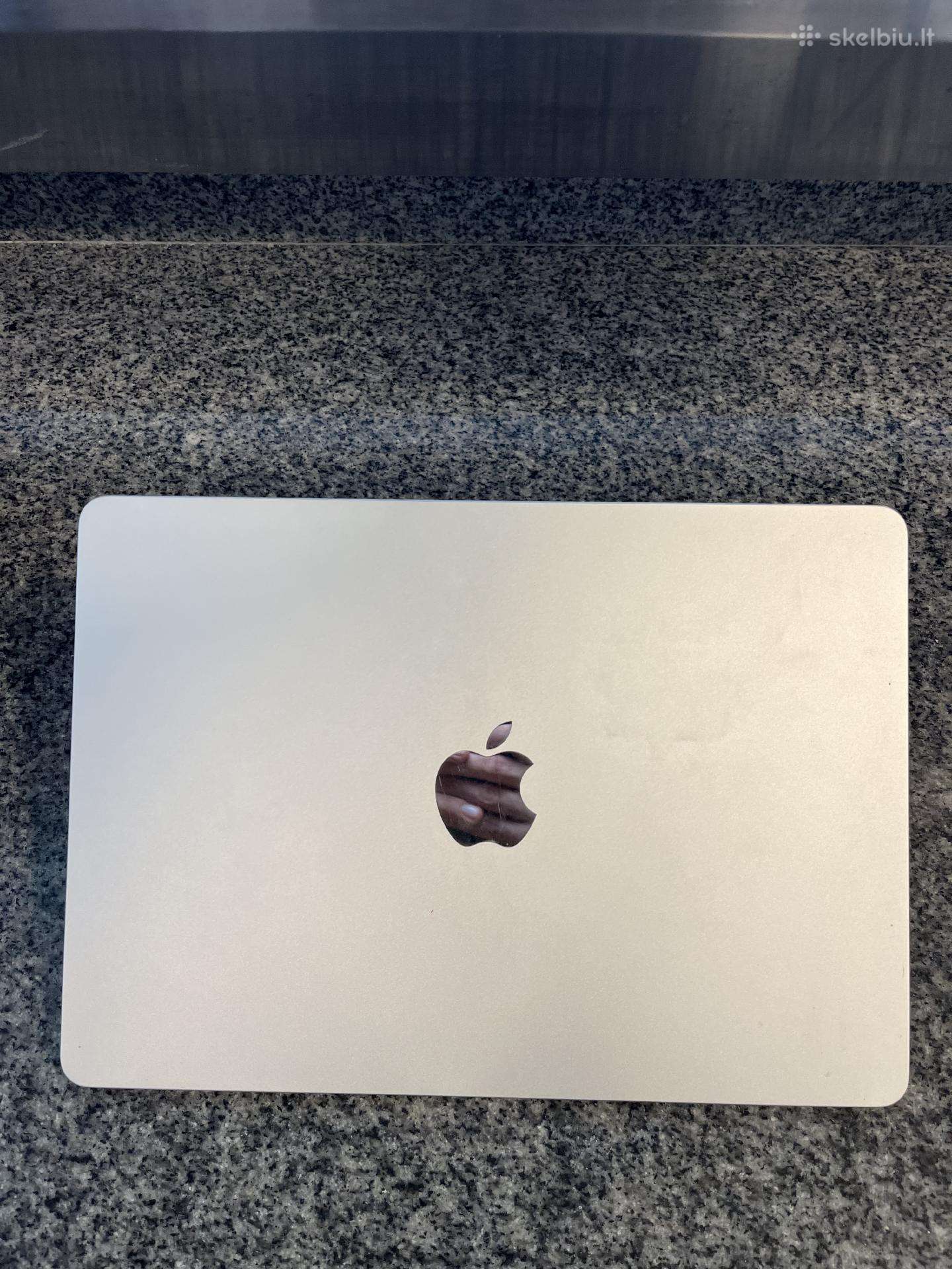 Apple MacBook air