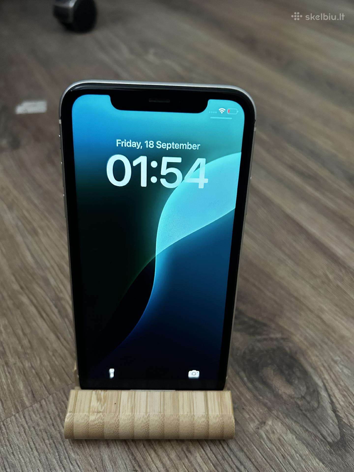 iPhone 11 64gb baterija 91