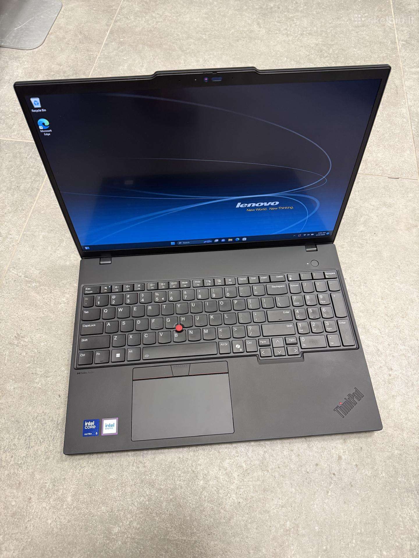 Lenovo Thinkpad T16 Gen3 Touch / Ultra 5 / 16gb