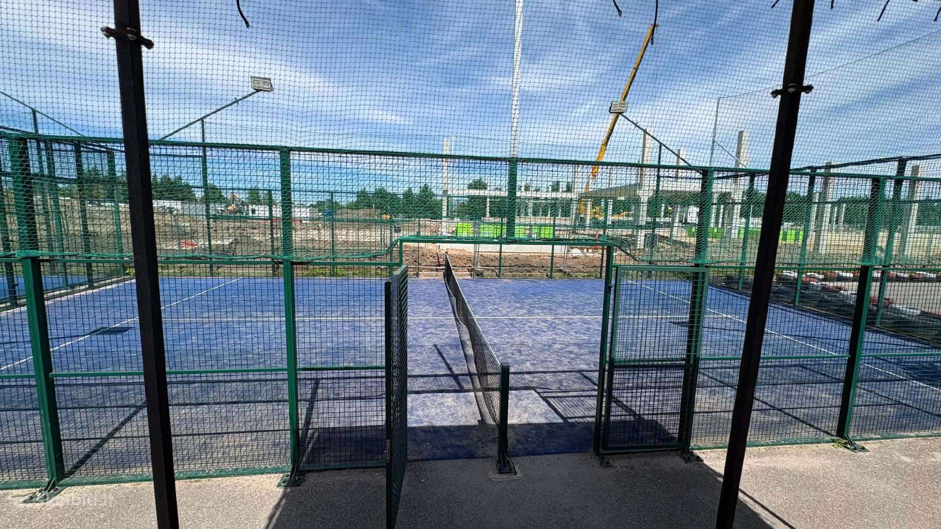 Parduodami naudoti ir tvarkingi padelio kortai