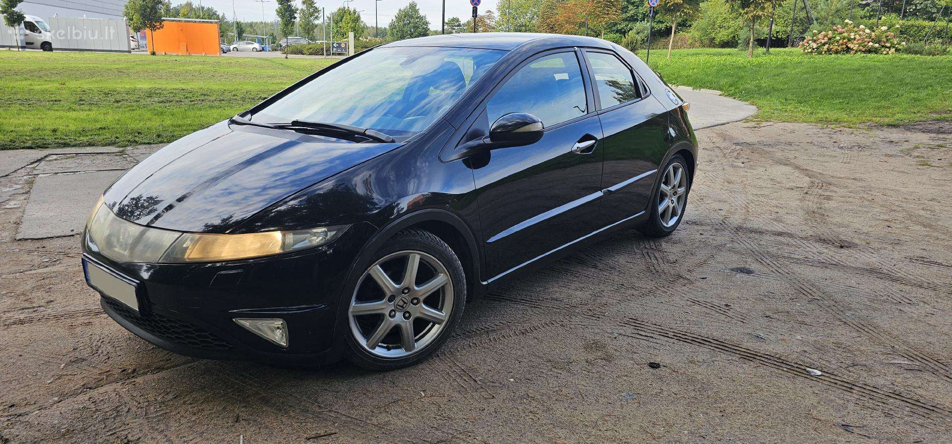 Honda Civic 8gen