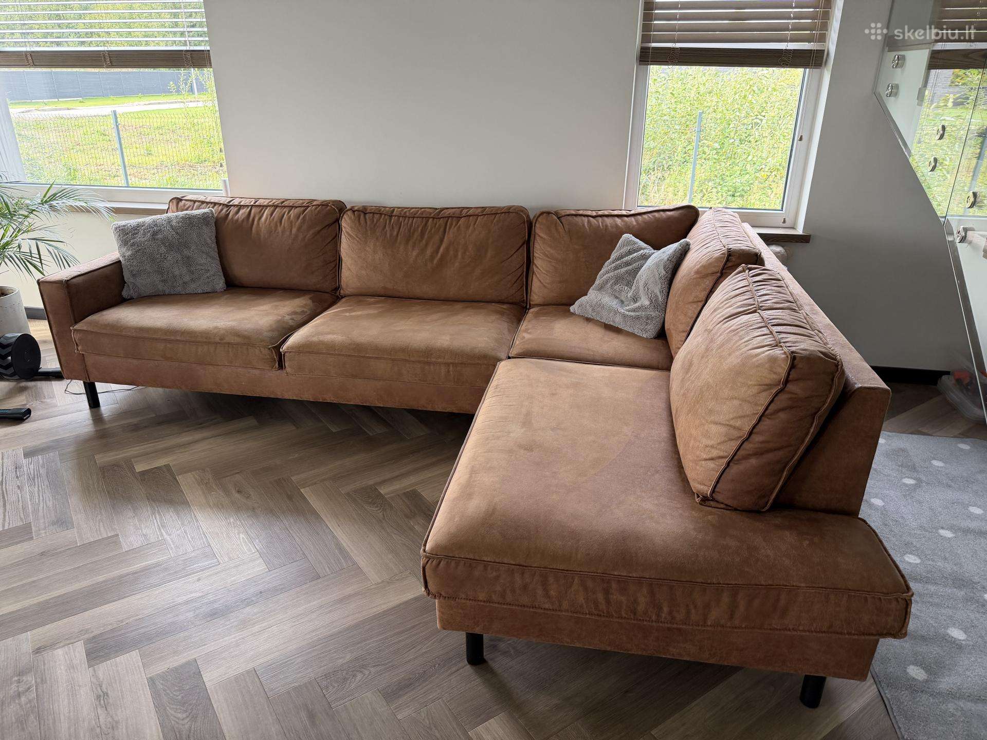 Modernaus dizaino sofa